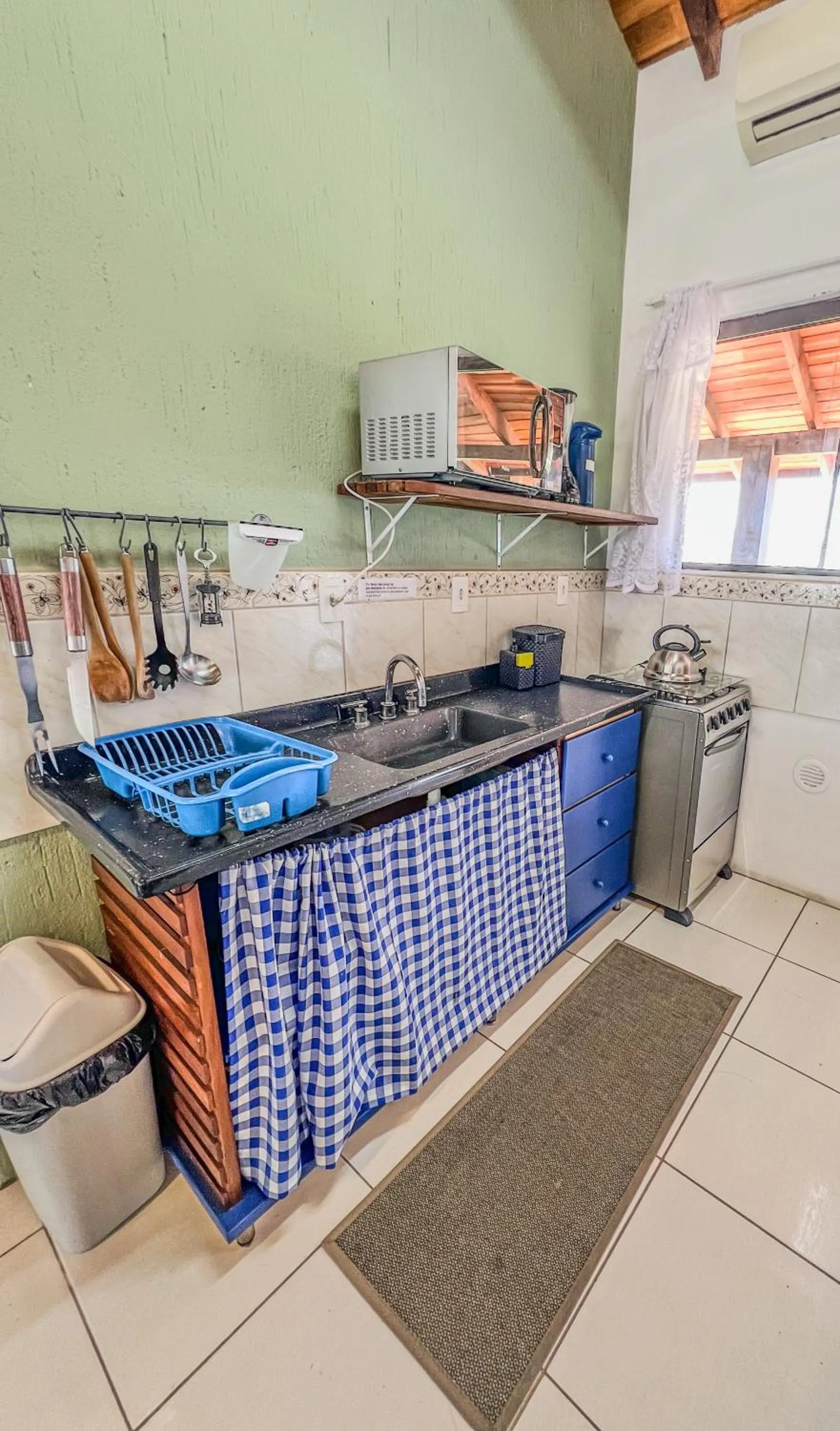 Kitchen or kitchenette in Gamboa Luna y Sol Apart-Hotel