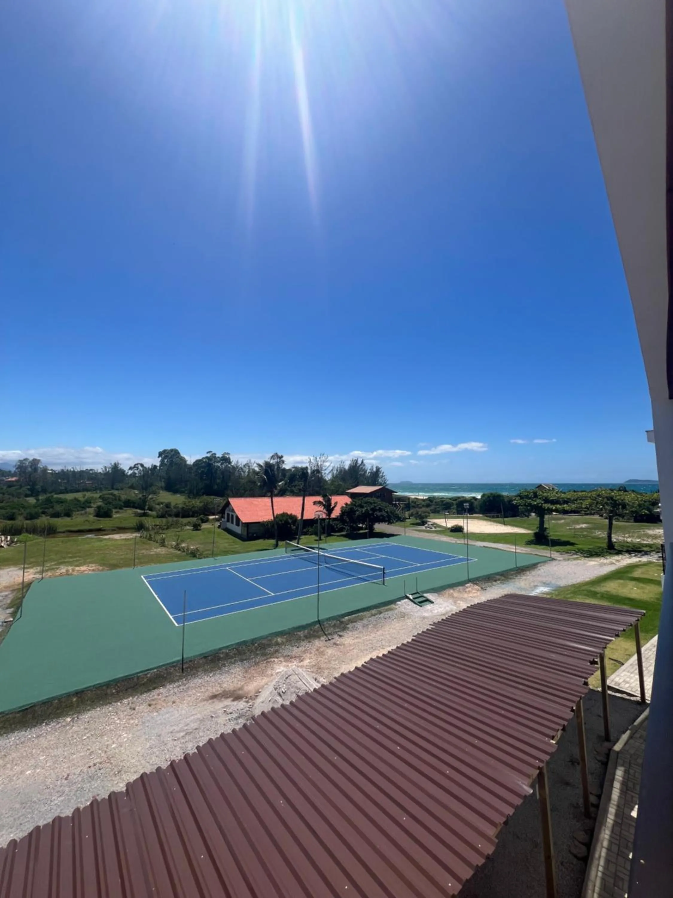 Tennis court in Gamboa Luna y Sol Apart-Hotel
