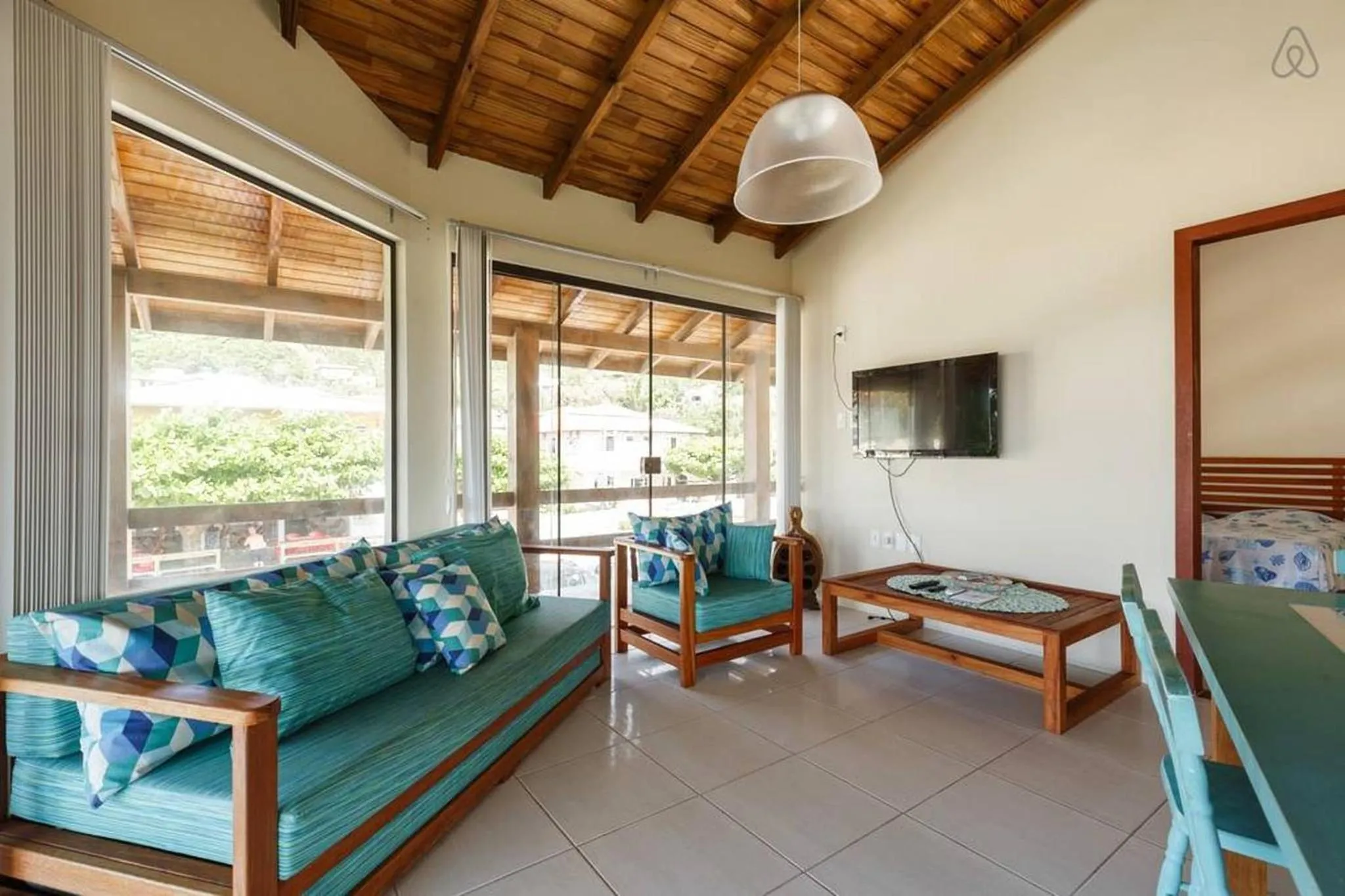 TV and multimedia in Gamboa Luna y Sol Apart-Hotel