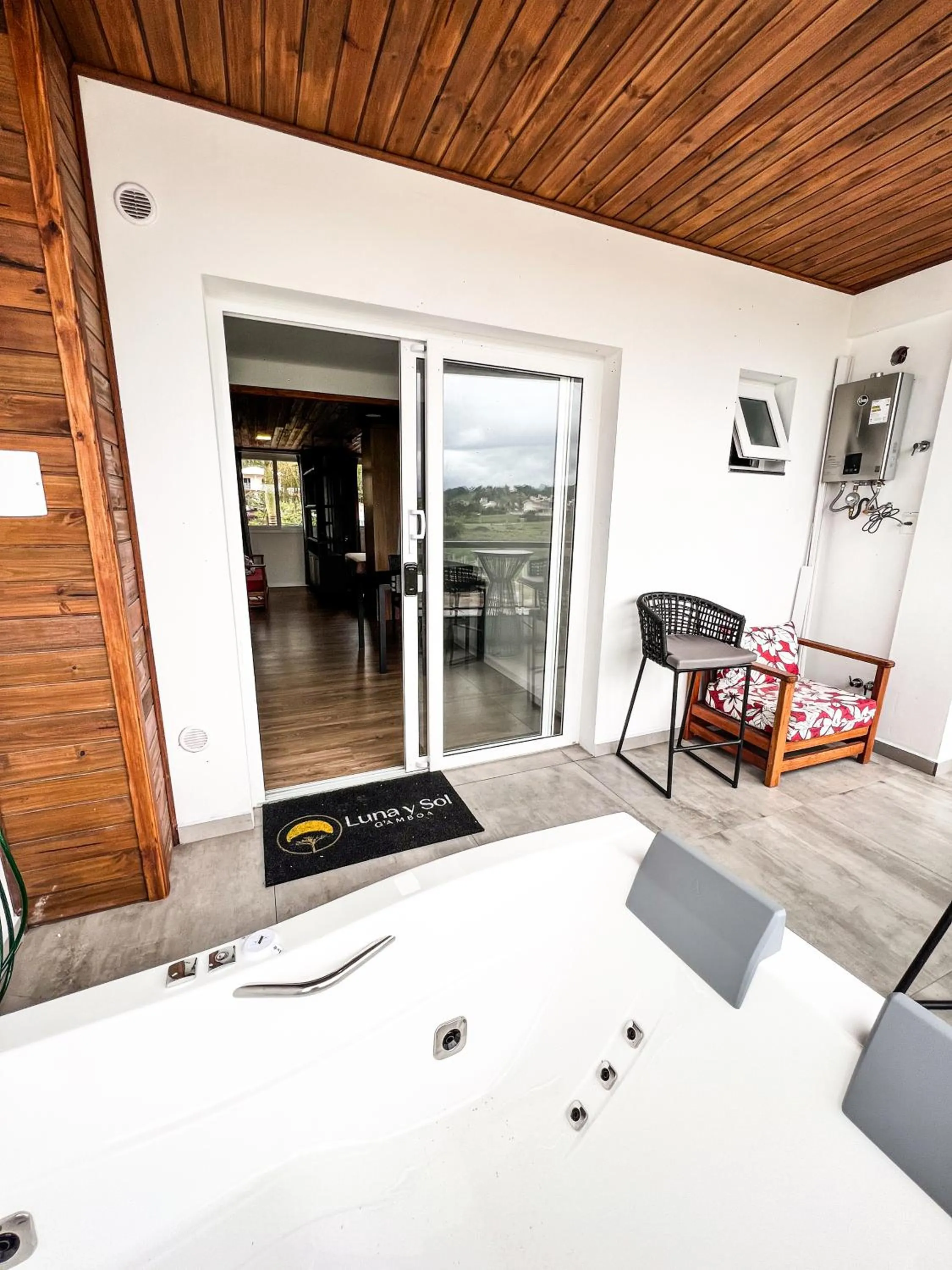 Hot Tub in Gamboa Luna y Sol Apart-Hotel