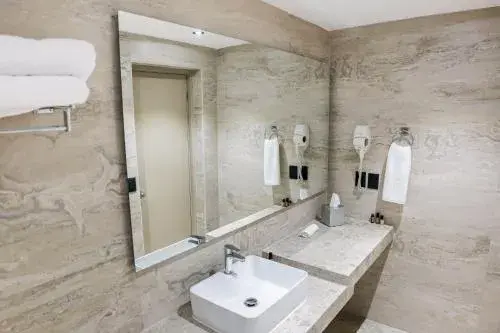 Standard Queen Room in Hotel Guidi Linares Standard Queen Room in Hotel Guidi Linares