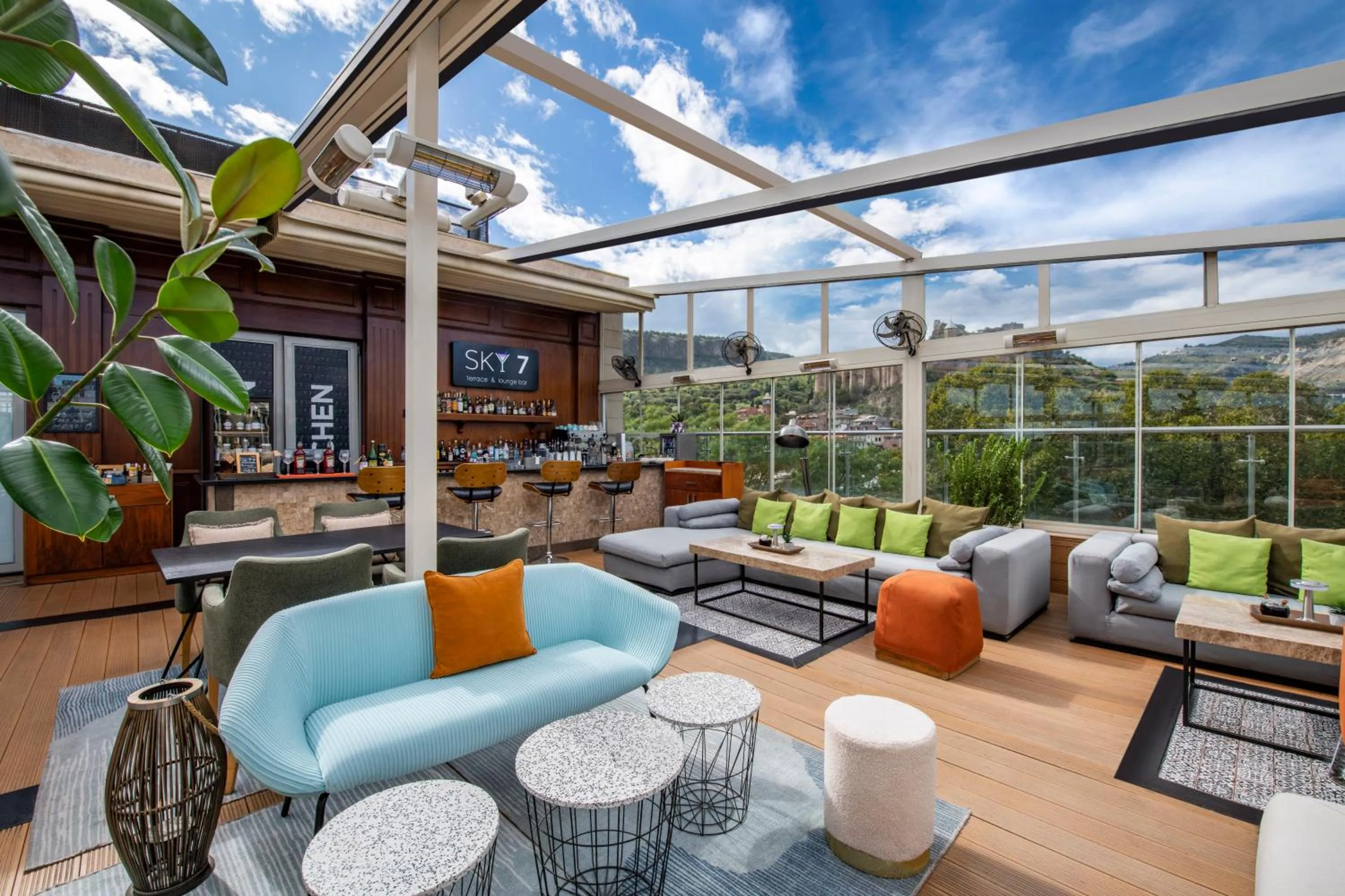 Lounge or bar in Mercure Tbilisi Old Town