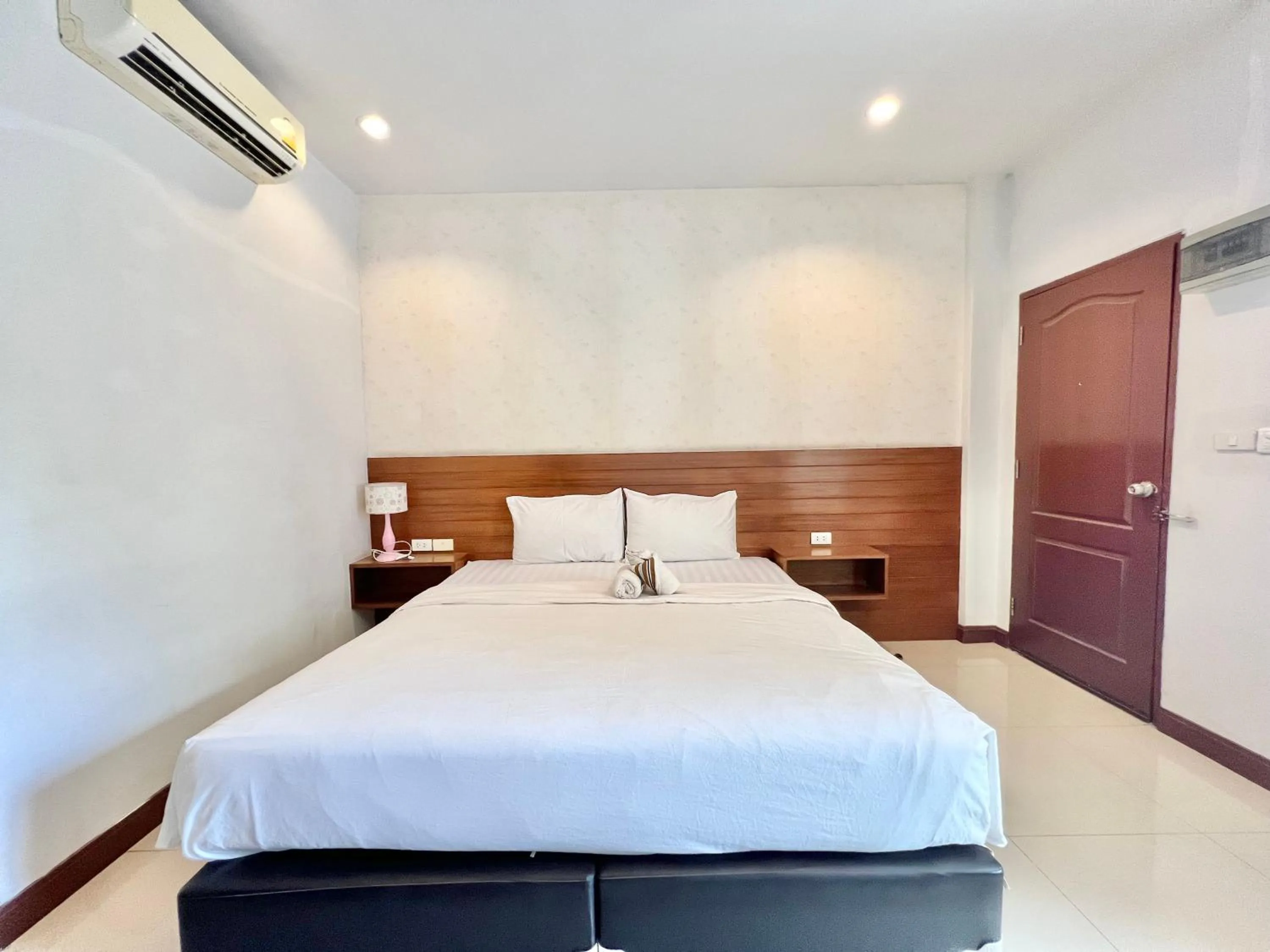 Bed in Rungreang Hotel