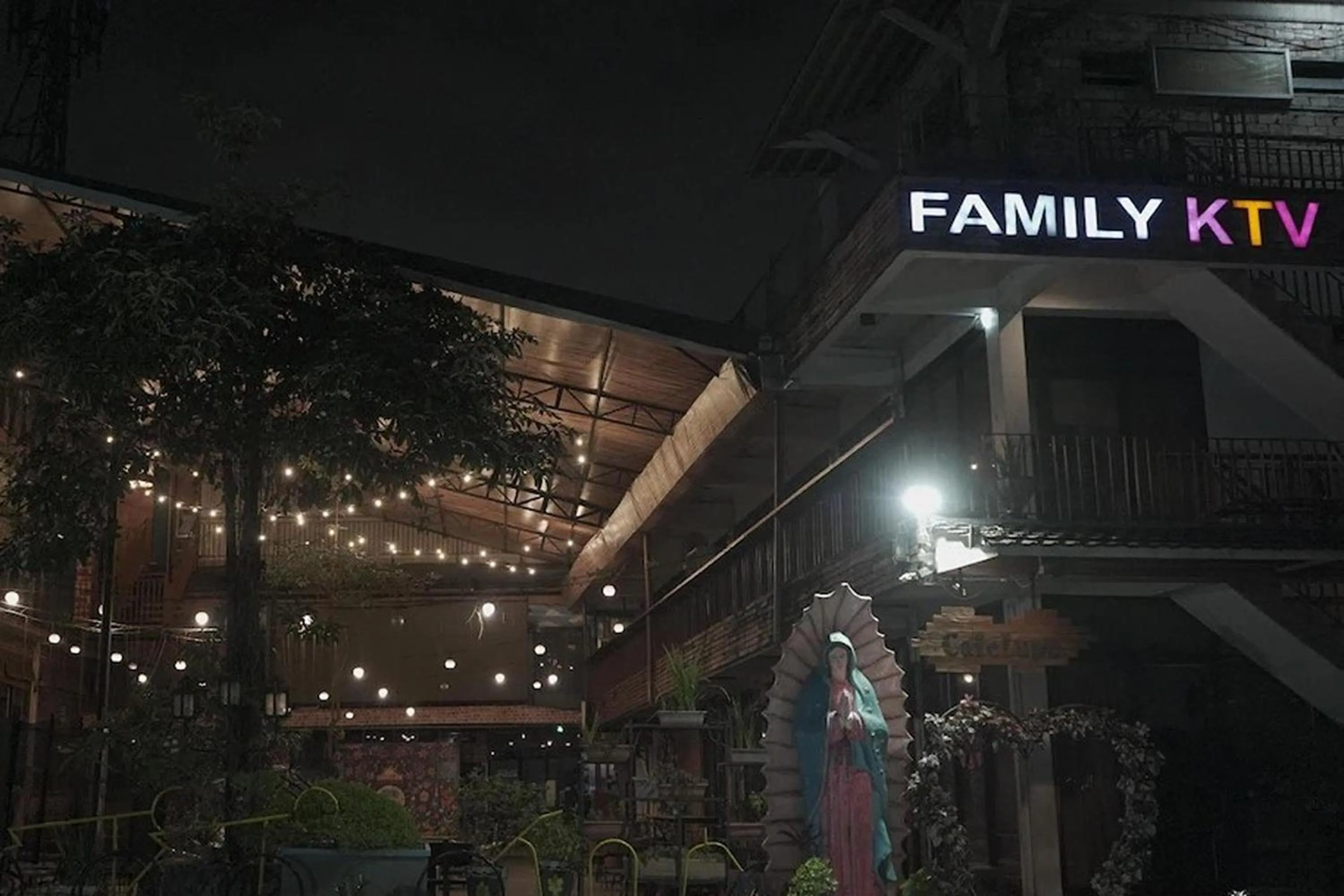 Property building in Casa Alegria Bed and Breakfast Antipolo