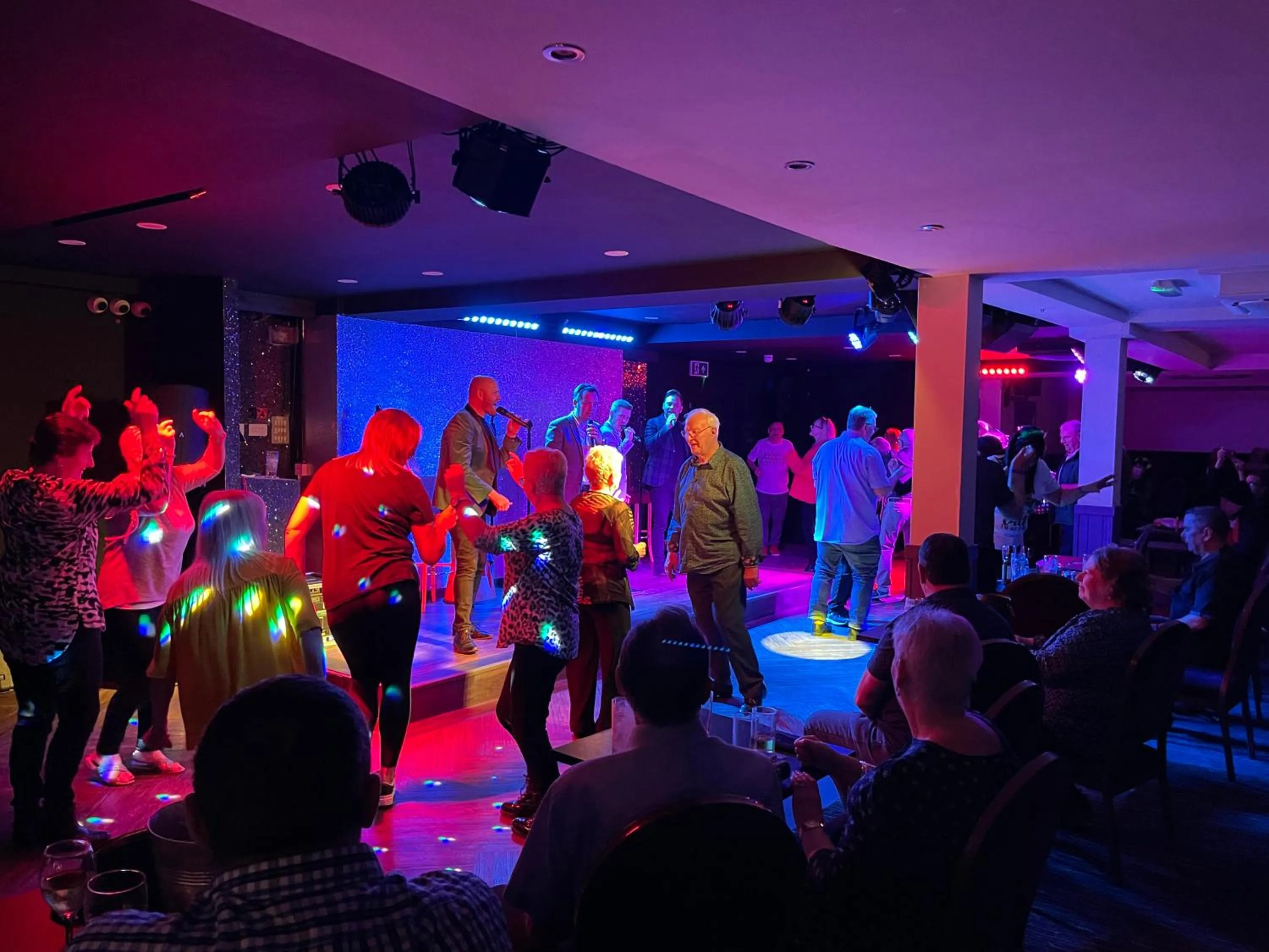 Entertainment in Ruskin Hotel