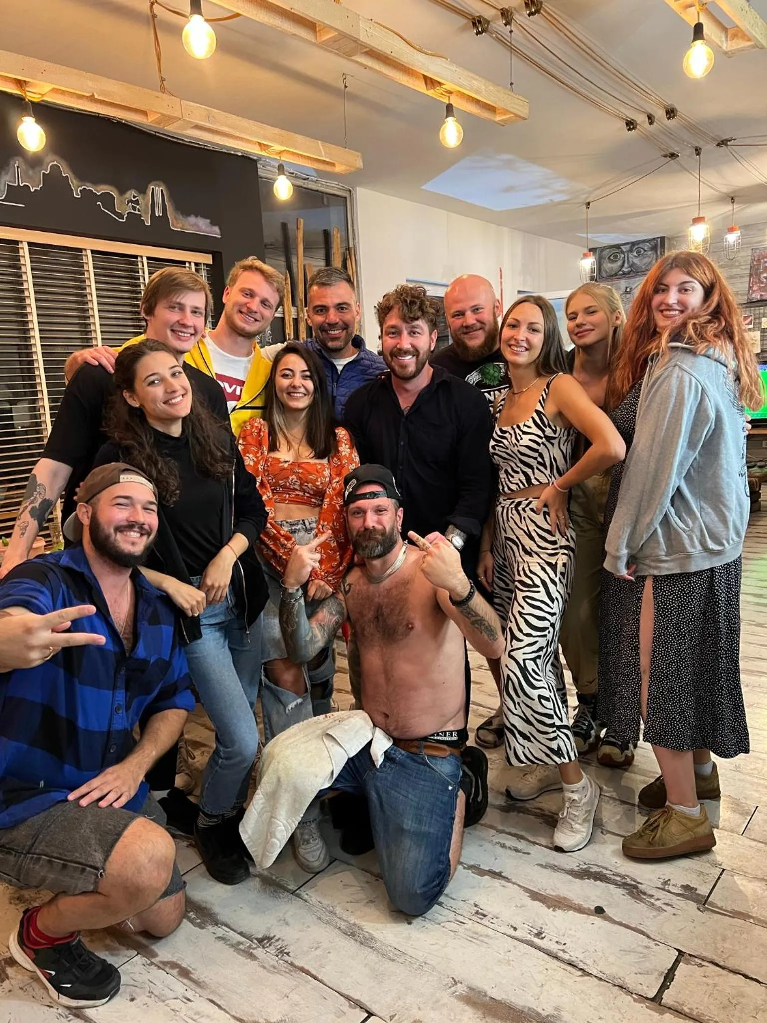 Communal lounge/ TV room in Hostel Fair and Square