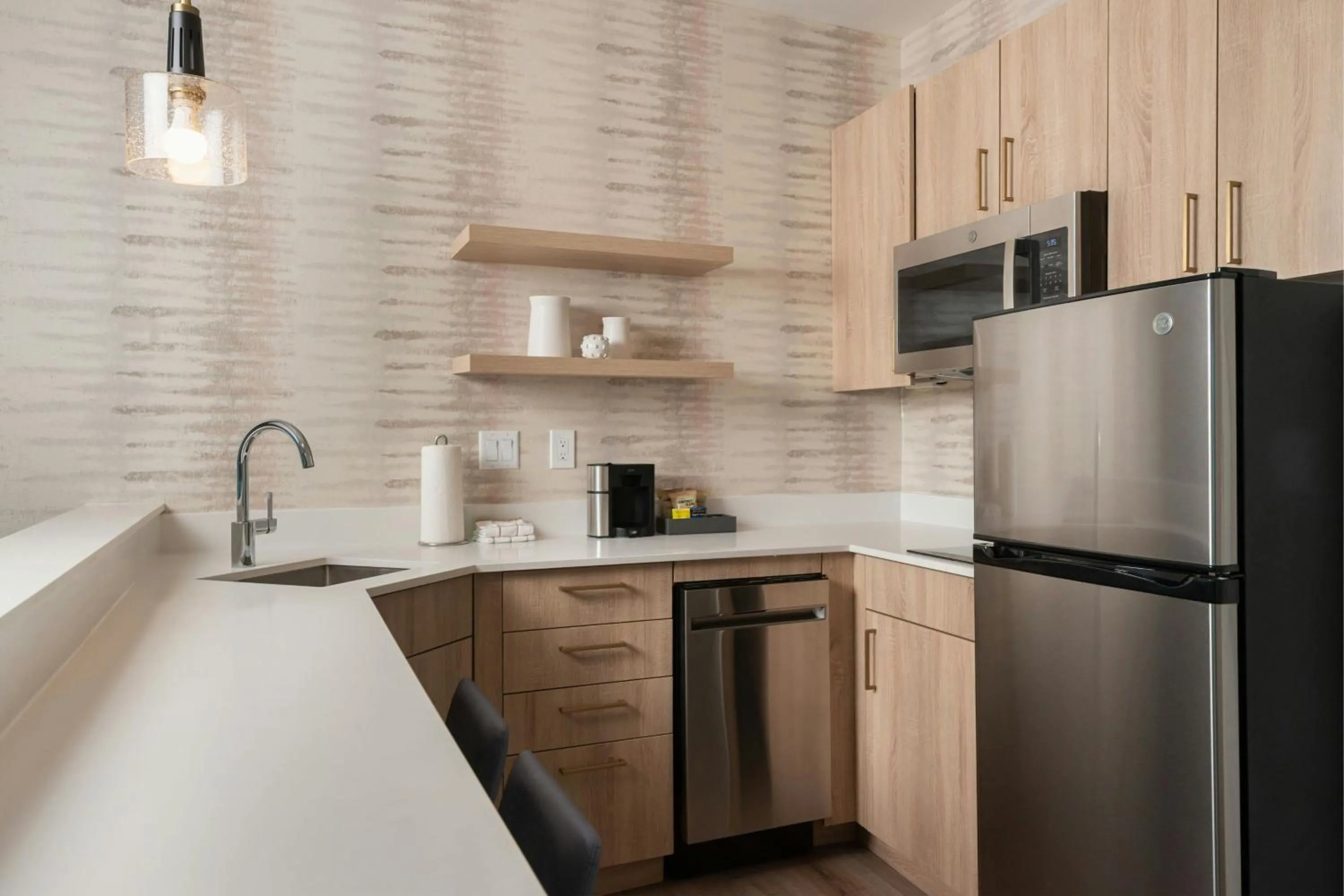 Kitchen or kitchenette in Residence Inn Pearland