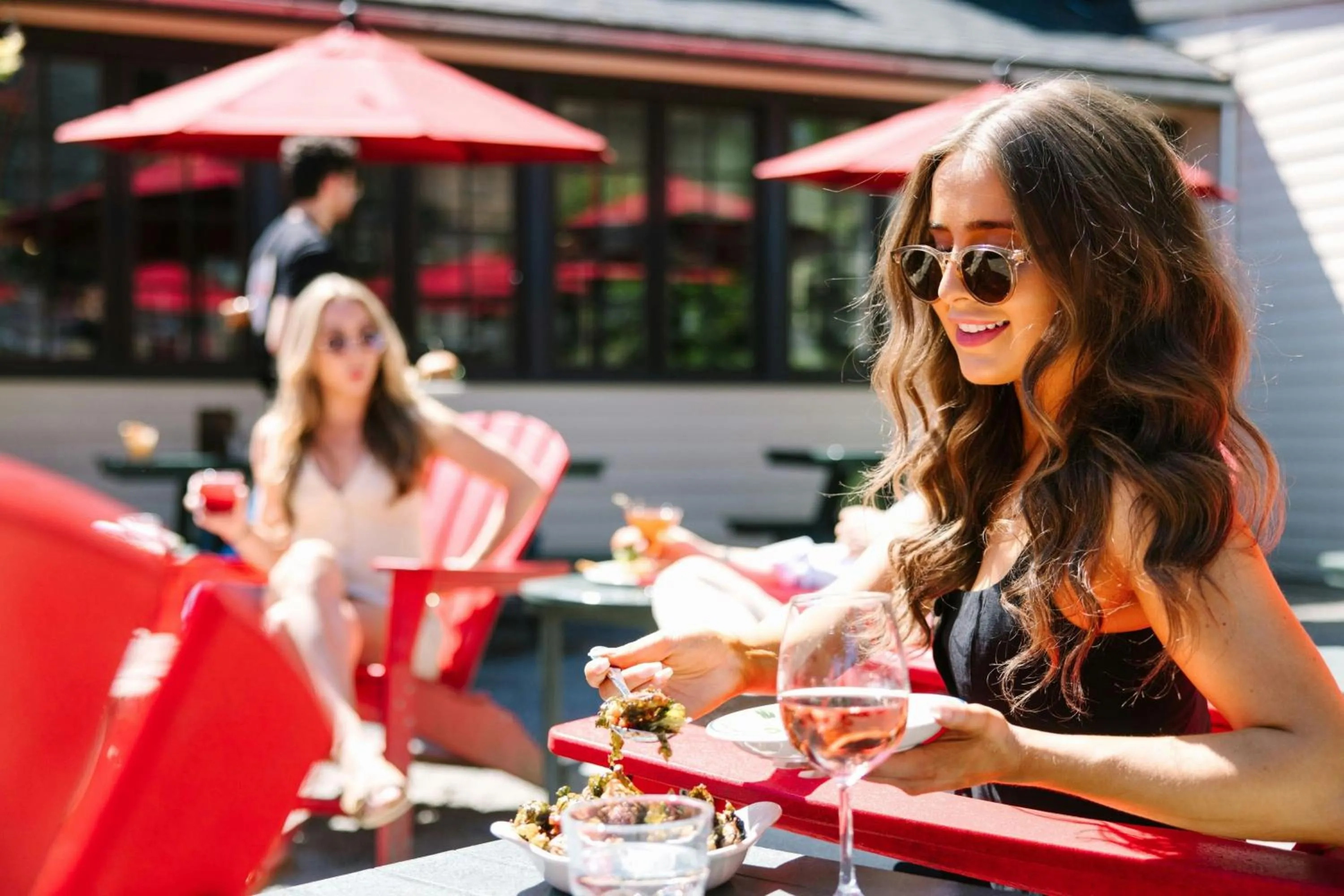 Restaurant/places to eat in The SOMM Hotel & Spa, Autograph Collection