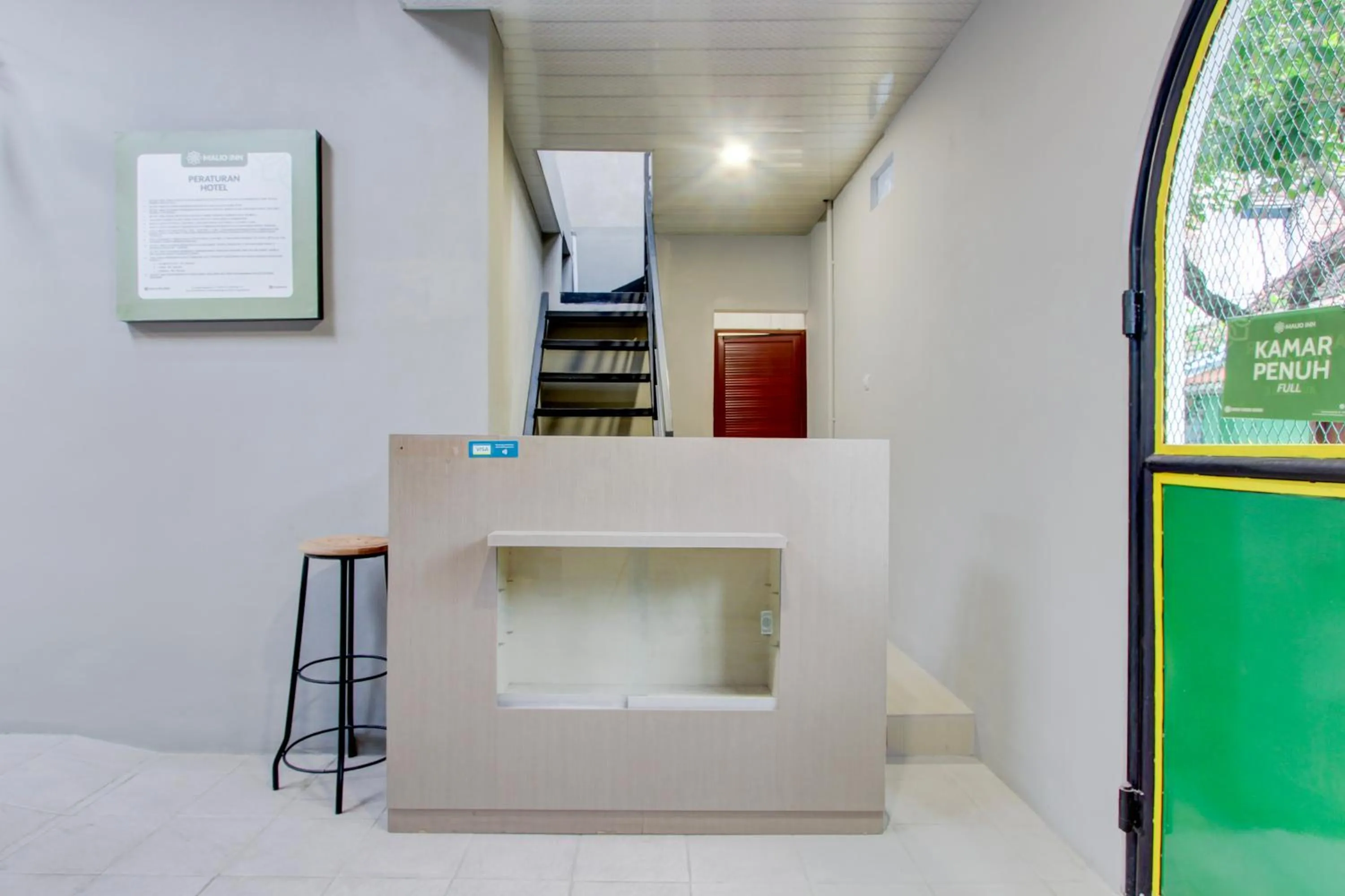 Lobby or reception in Hotel O Yogyakarta near Jalan Malioboro formerly Malio Inn