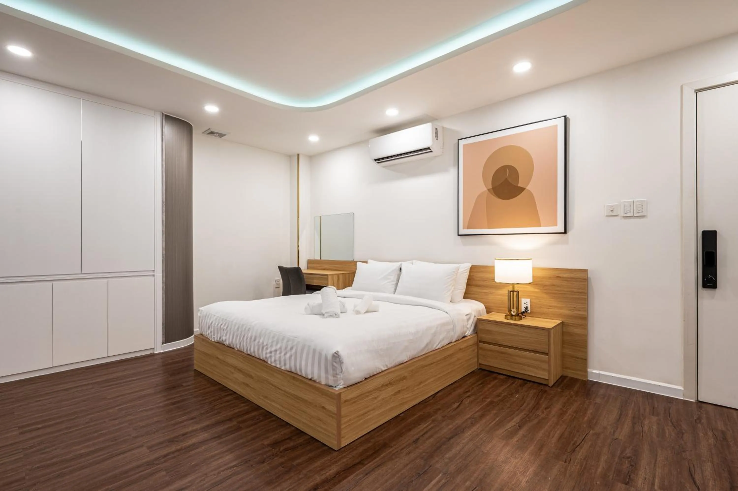 Bed in A Boi Apartment at District 3