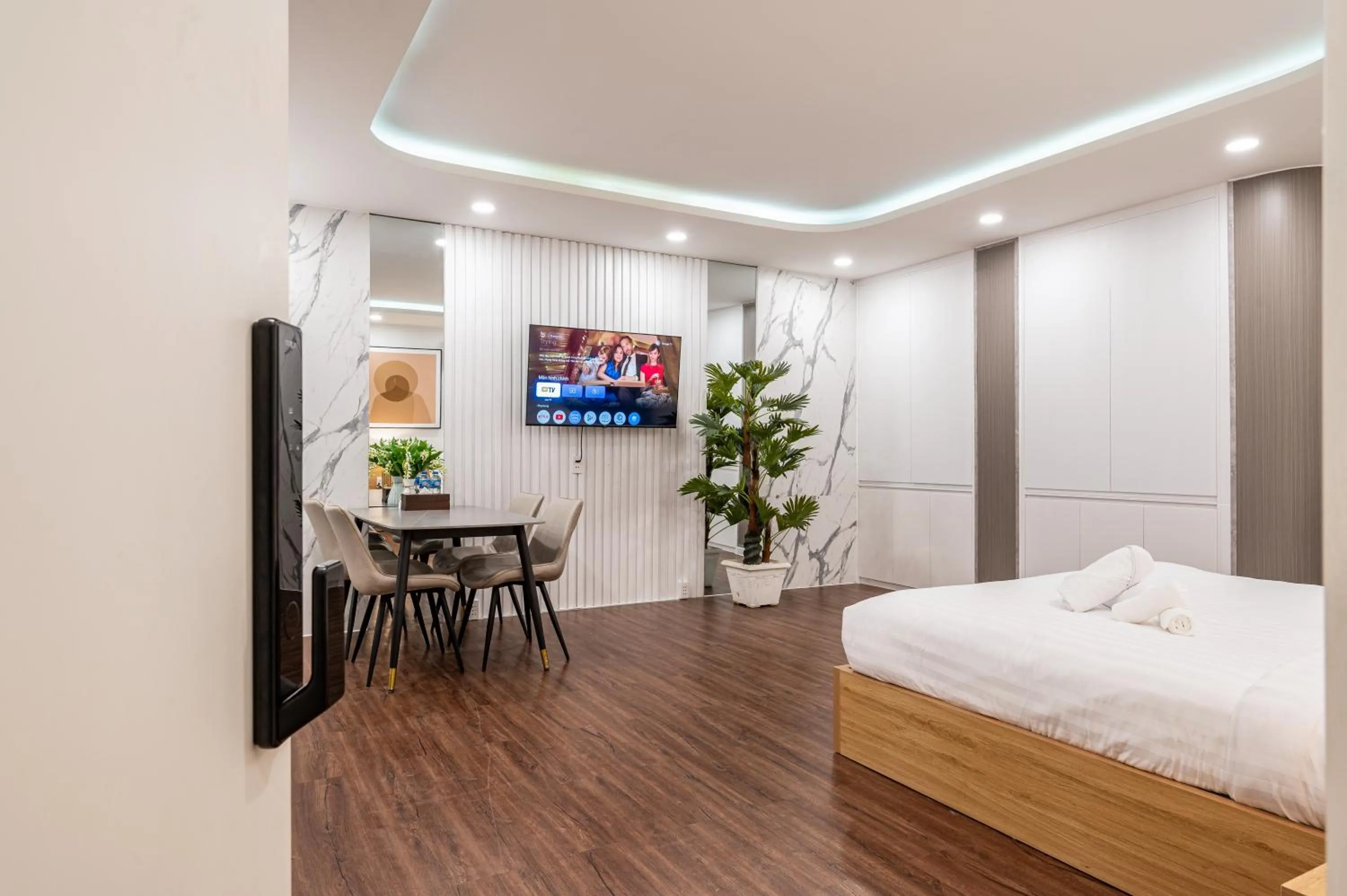 Bed in A Boi Apartment at District 3