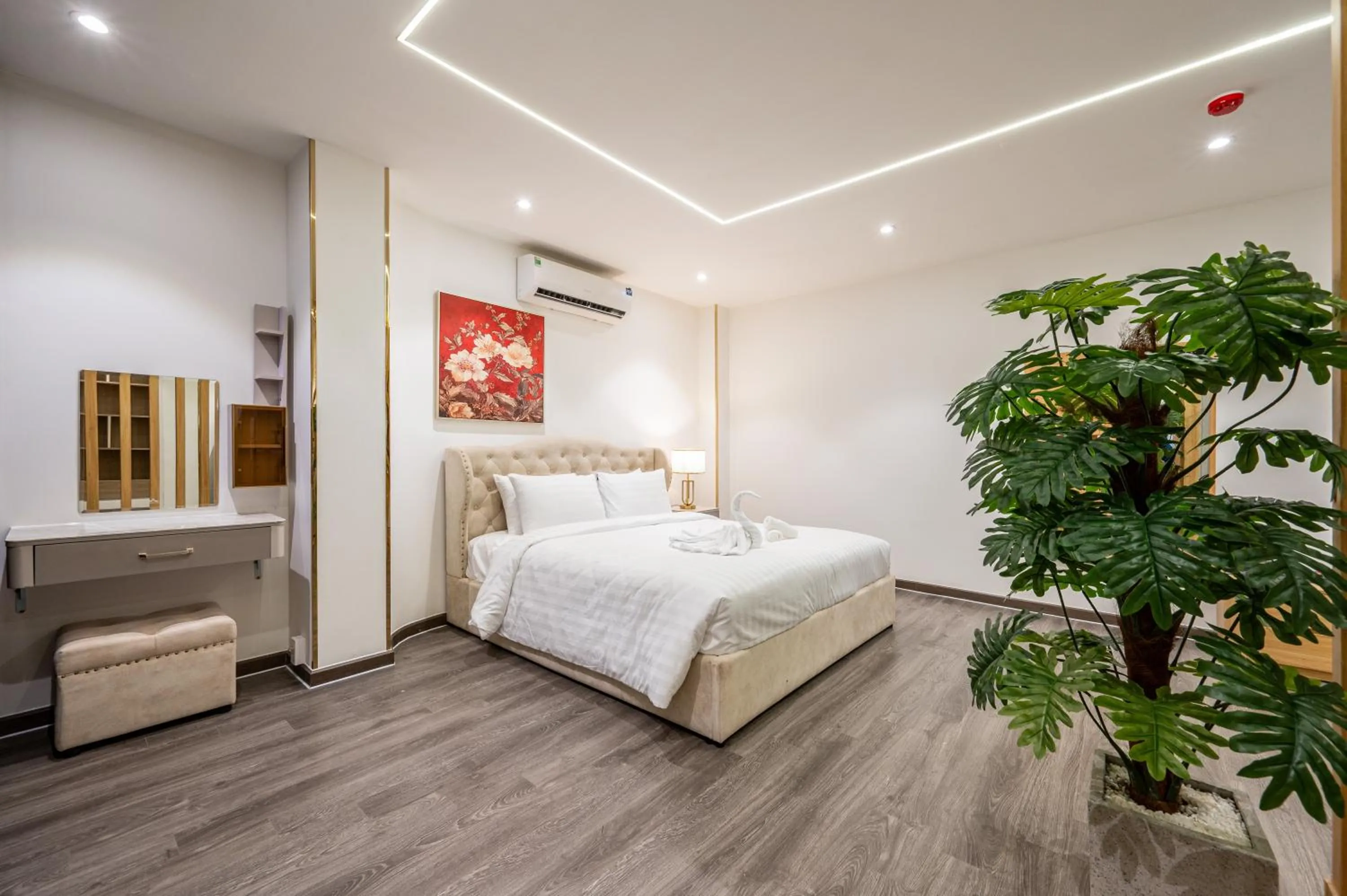 Bed in A Boi Apartment at District 3
