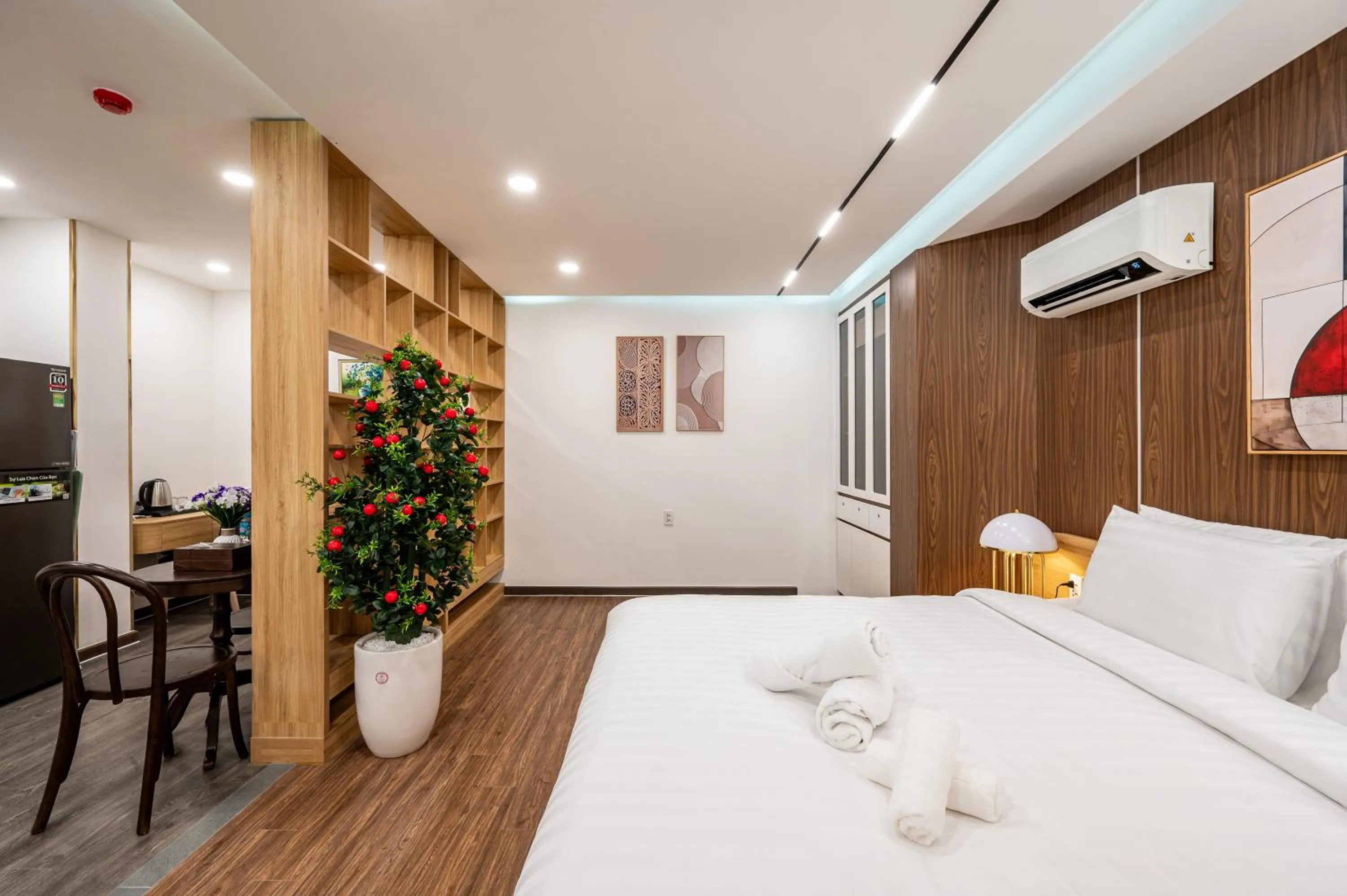 Bed in A Boi Apartment at District 3
