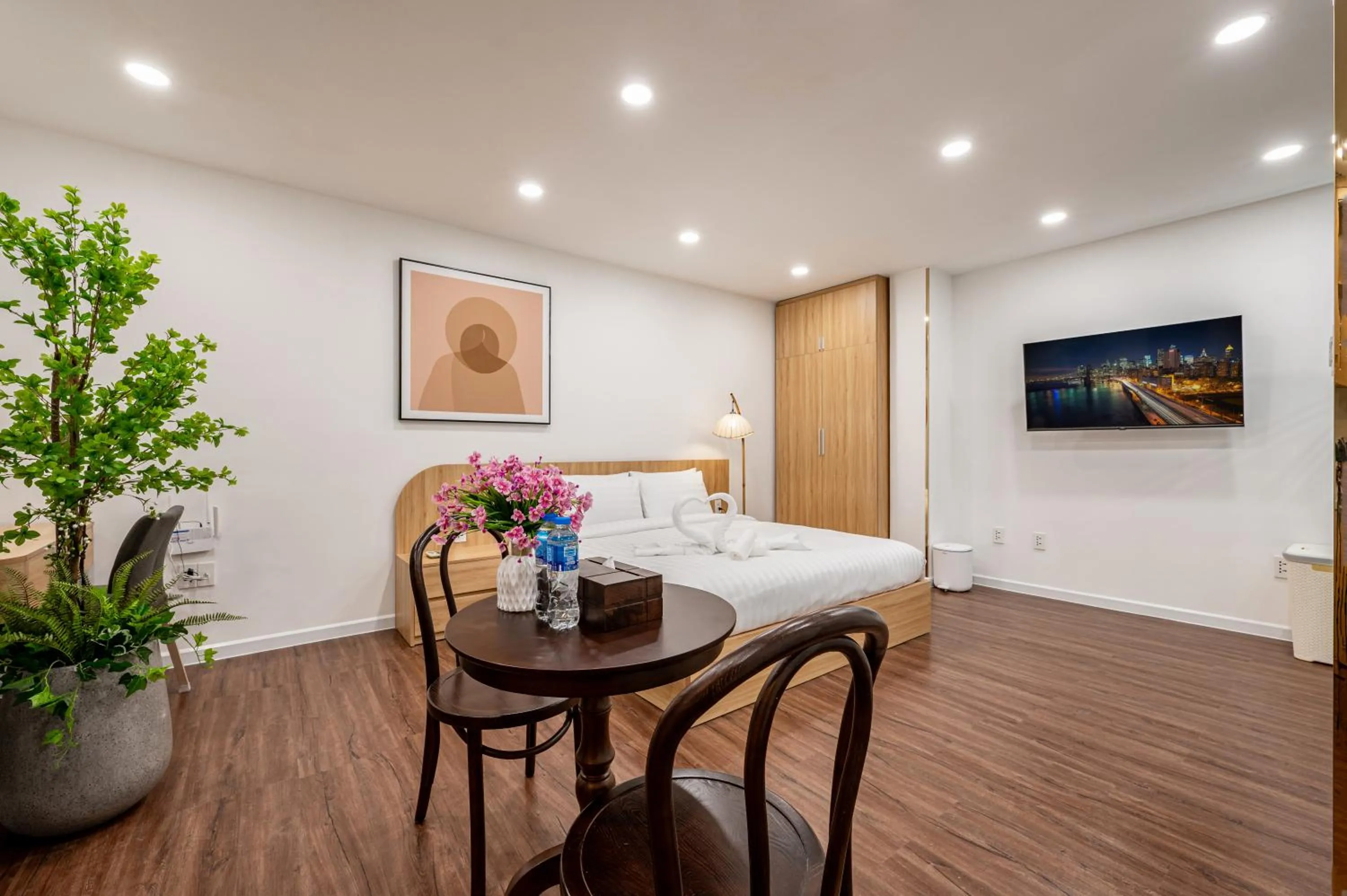 Bed in A Boi Apartment at District 3