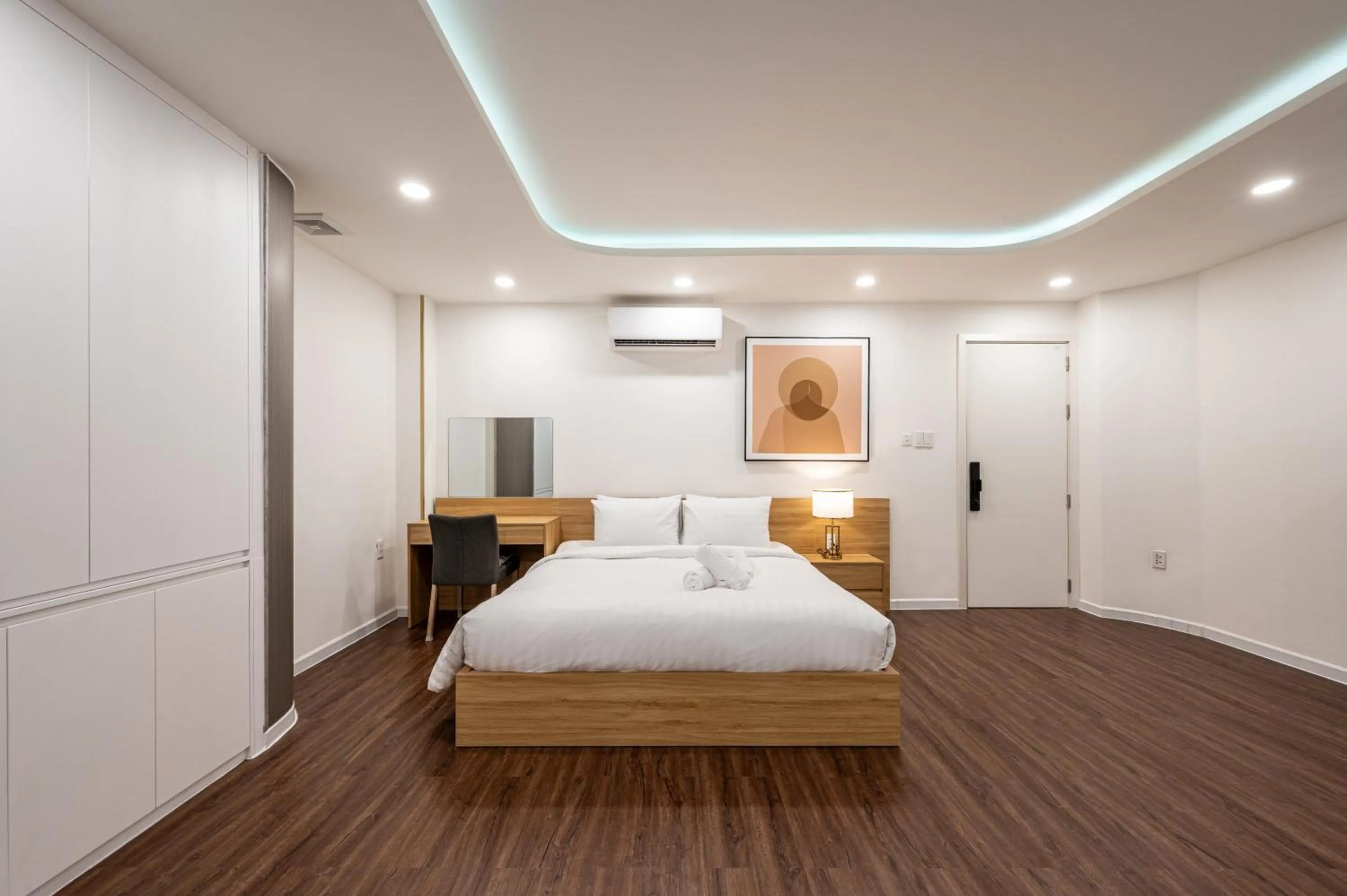 Bed in A Boi Apartment at District 3