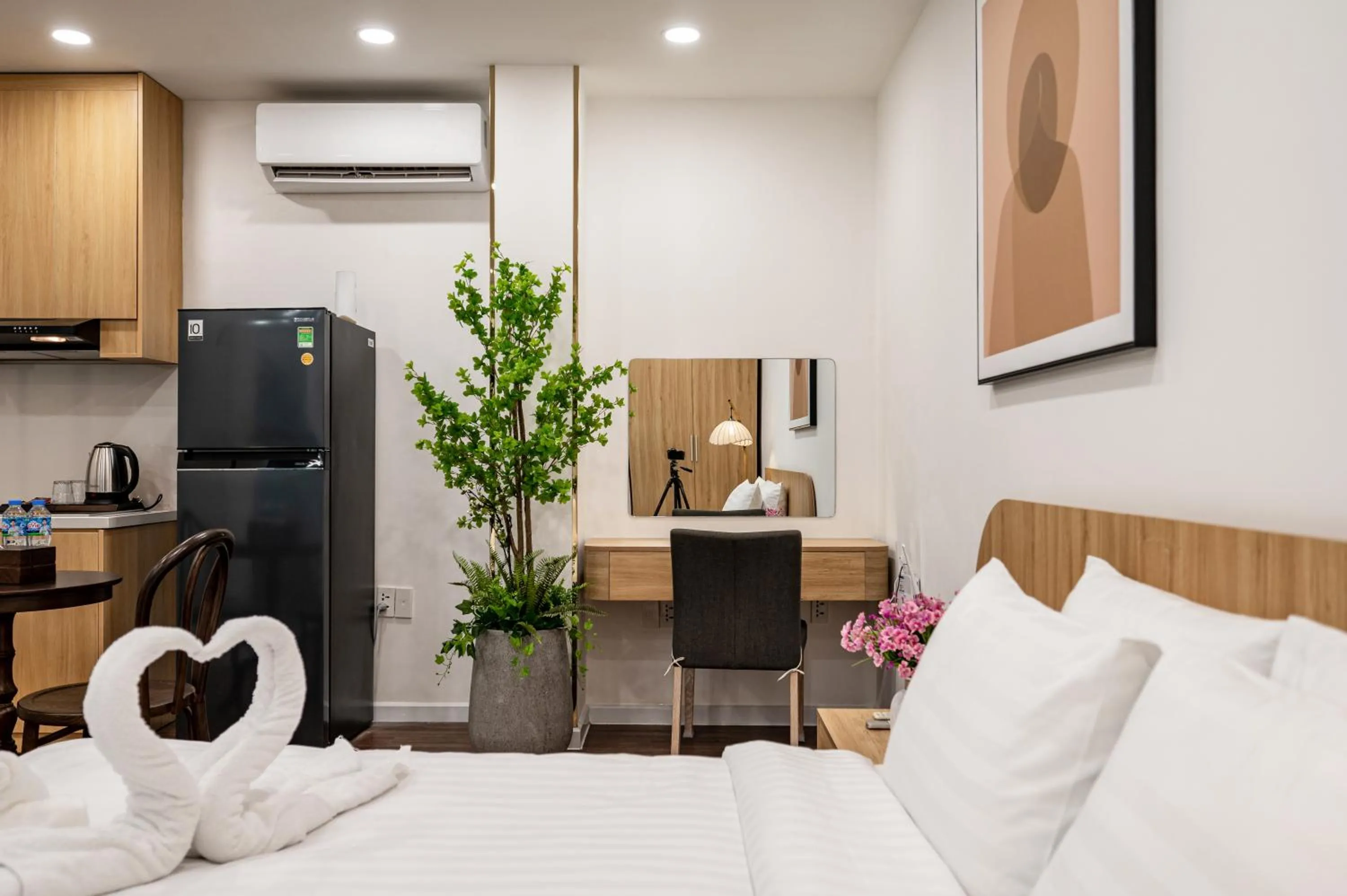 Bed in A Boi Apartment at District 3