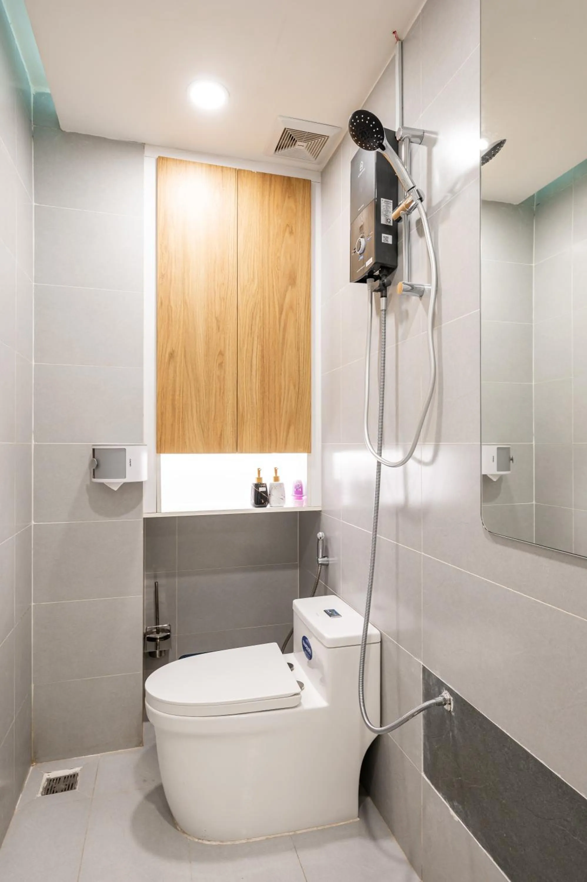 Shower in A Boi Apartment at District 3