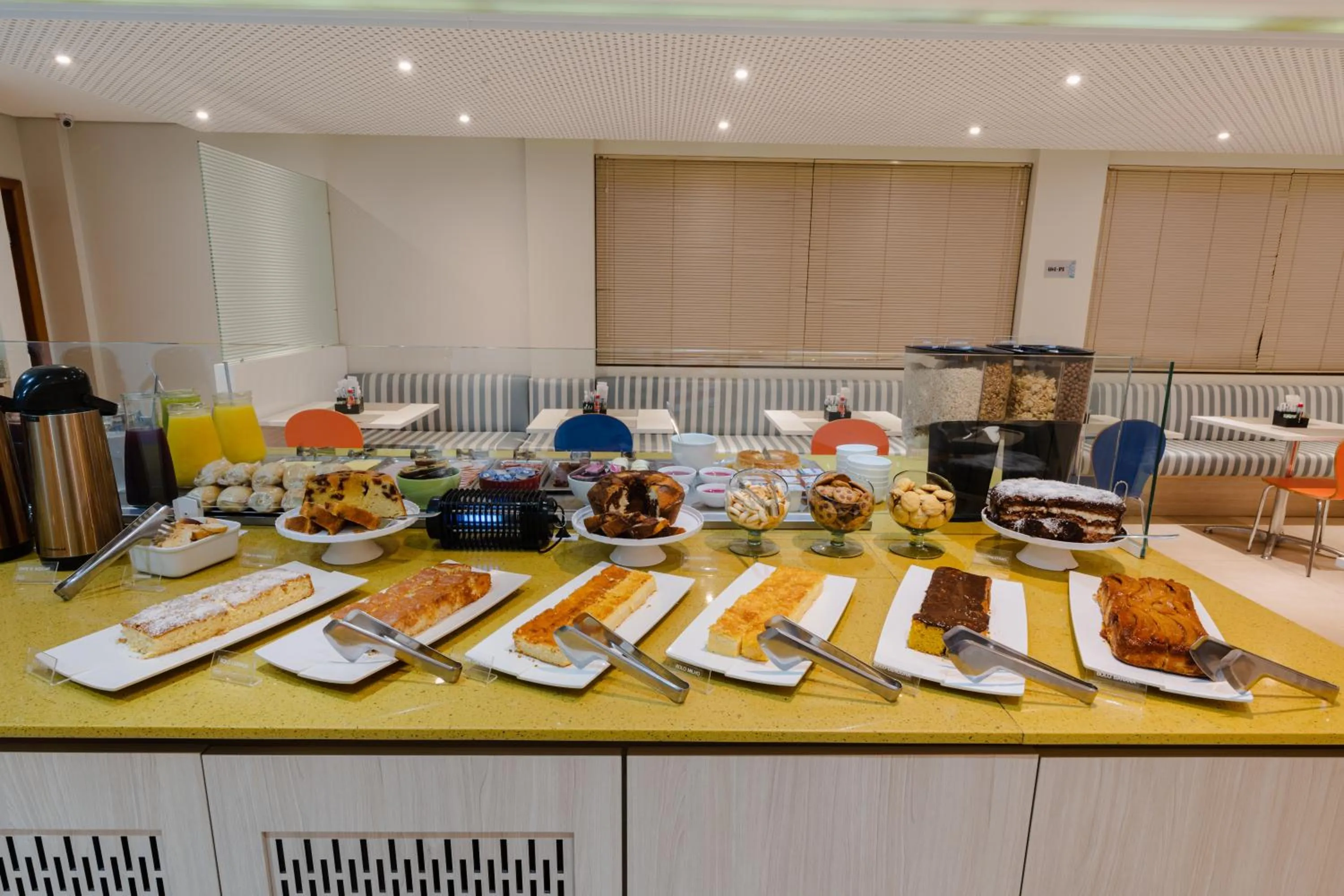 Breakfast in Hotel Caiuá Lago Umuarama