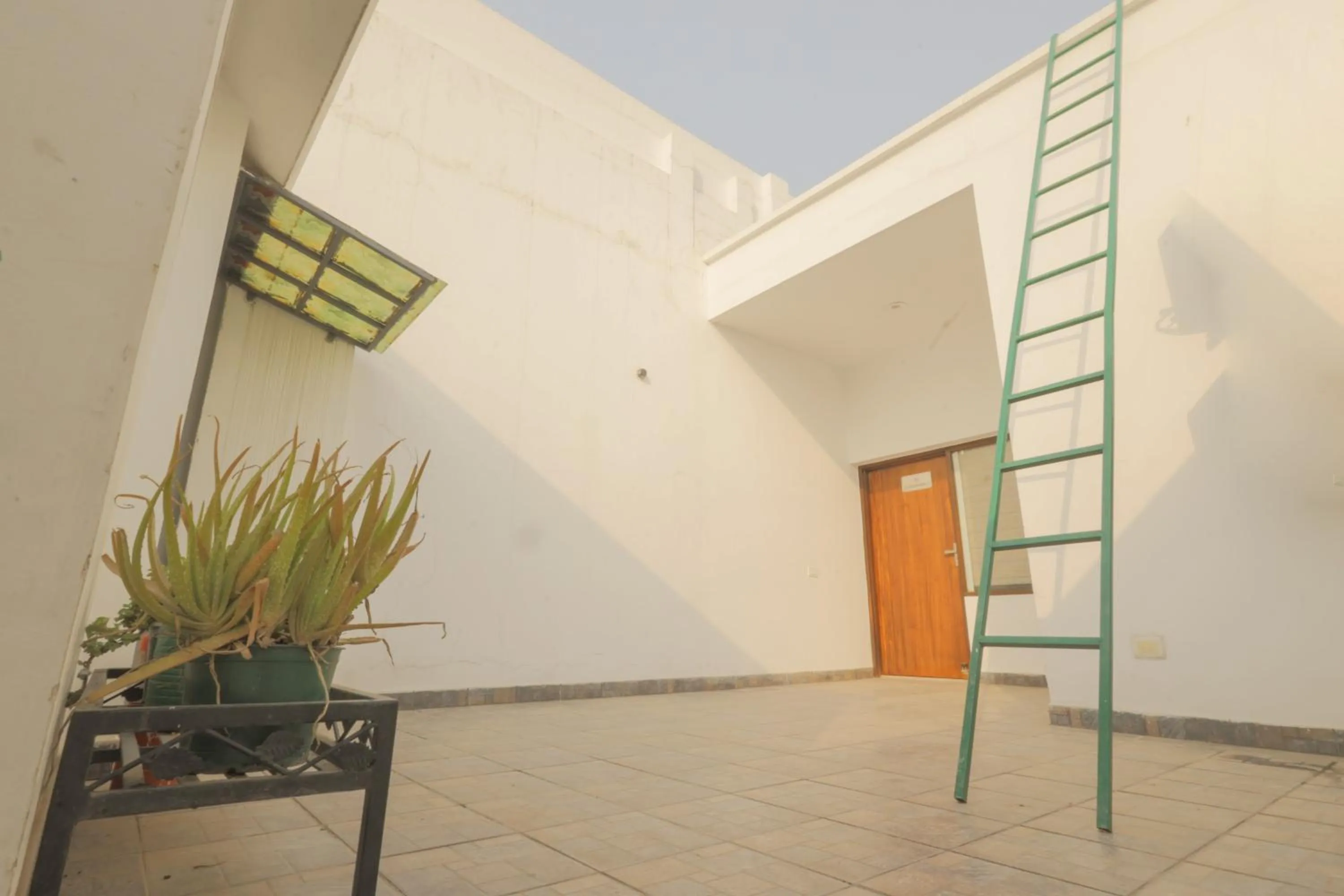 Balcony/Terrace in Hotel Maharani Regency