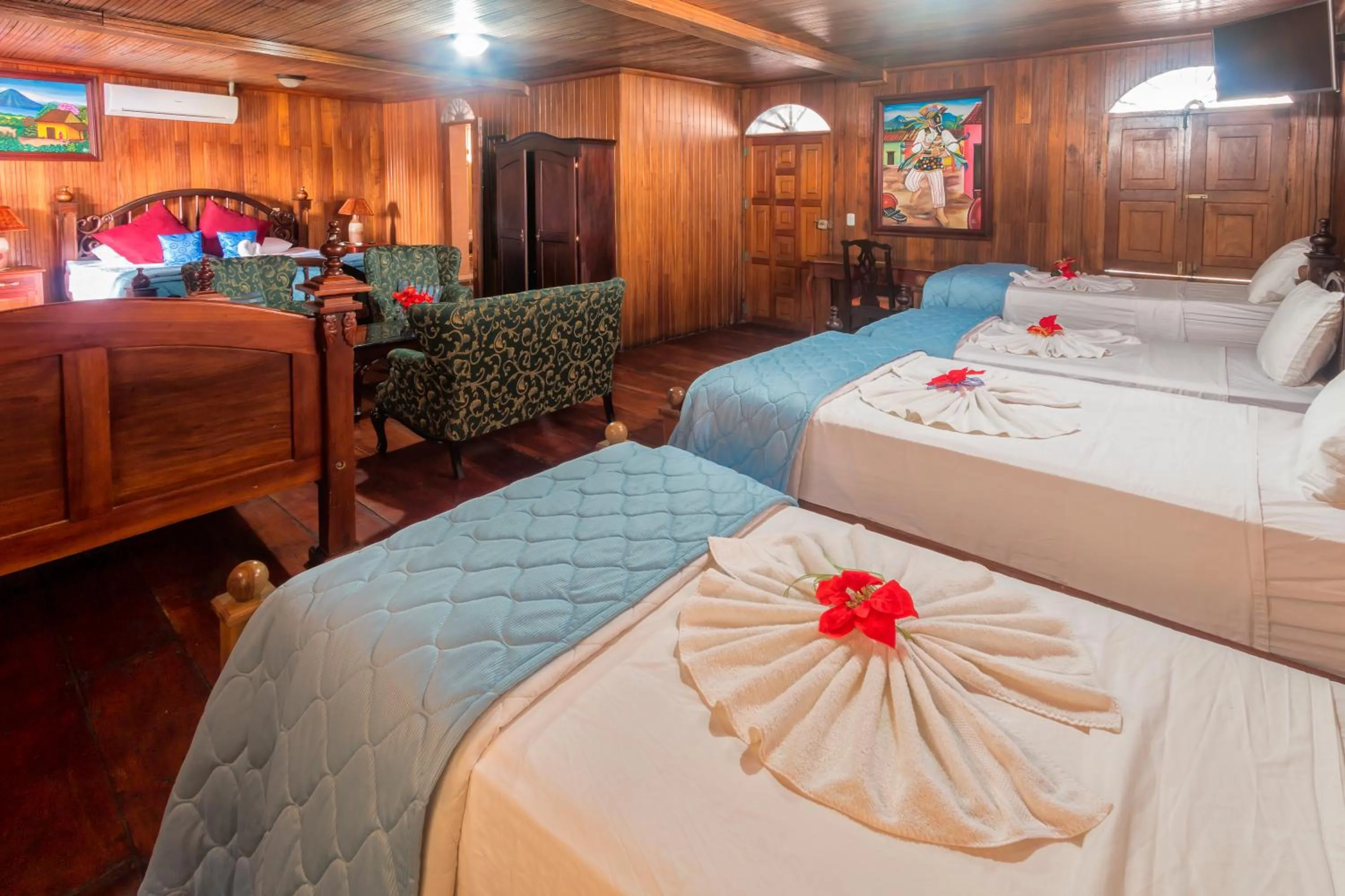 Photo of the whole room, Bed in Hotel Cordoba