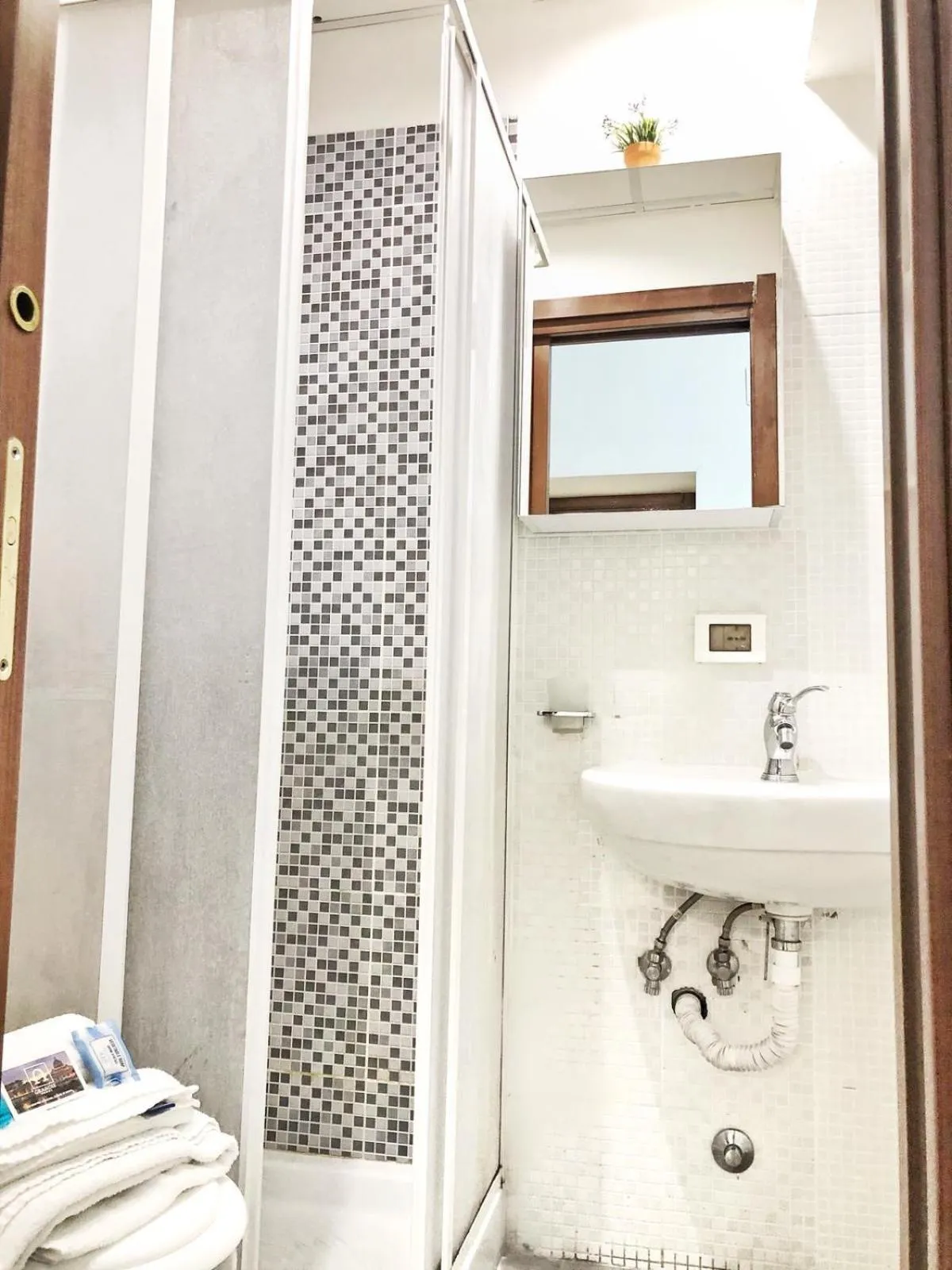 Bathroom in Grandis Rooms