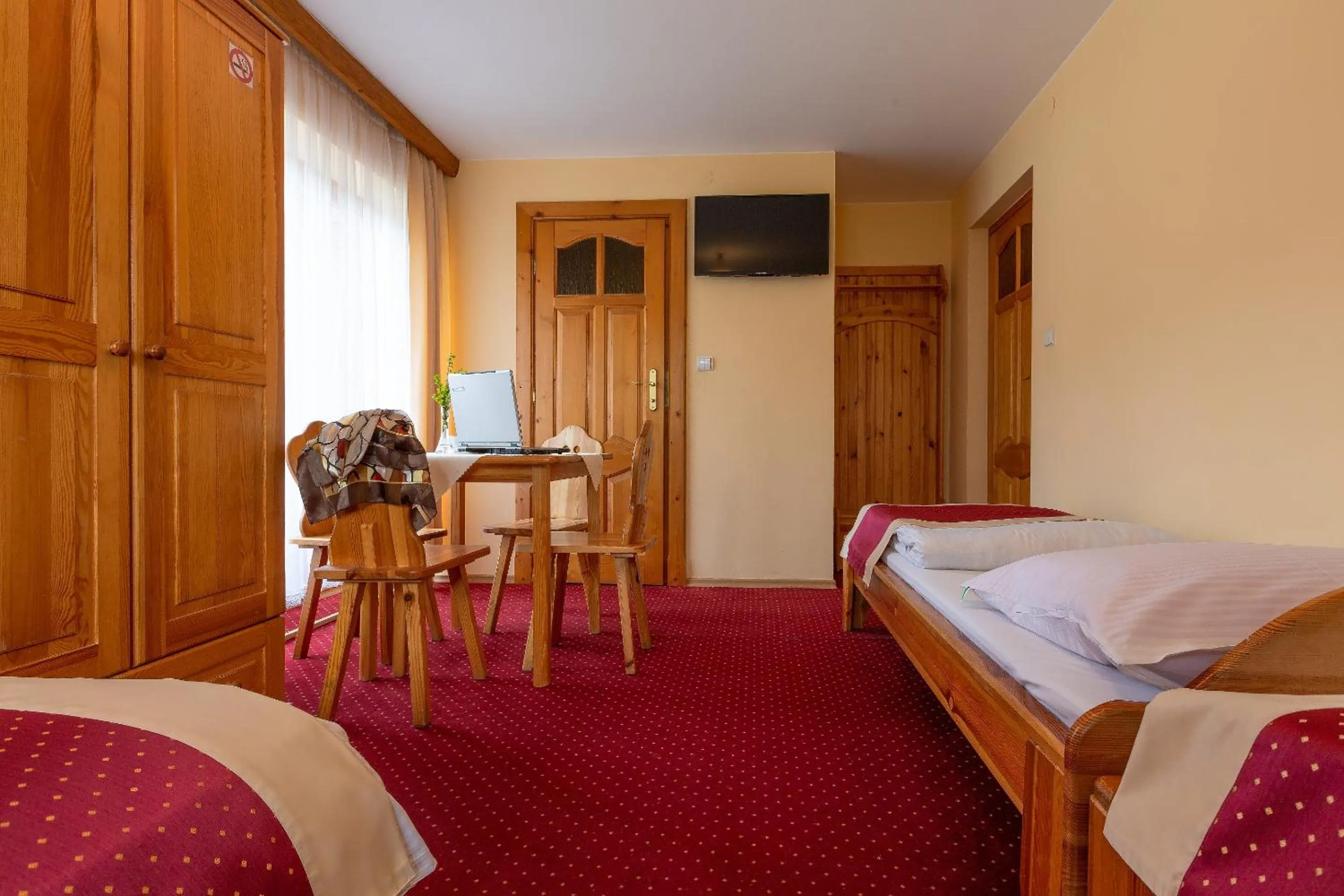 Photo of the whole room, Bed in Willa Świdrówka