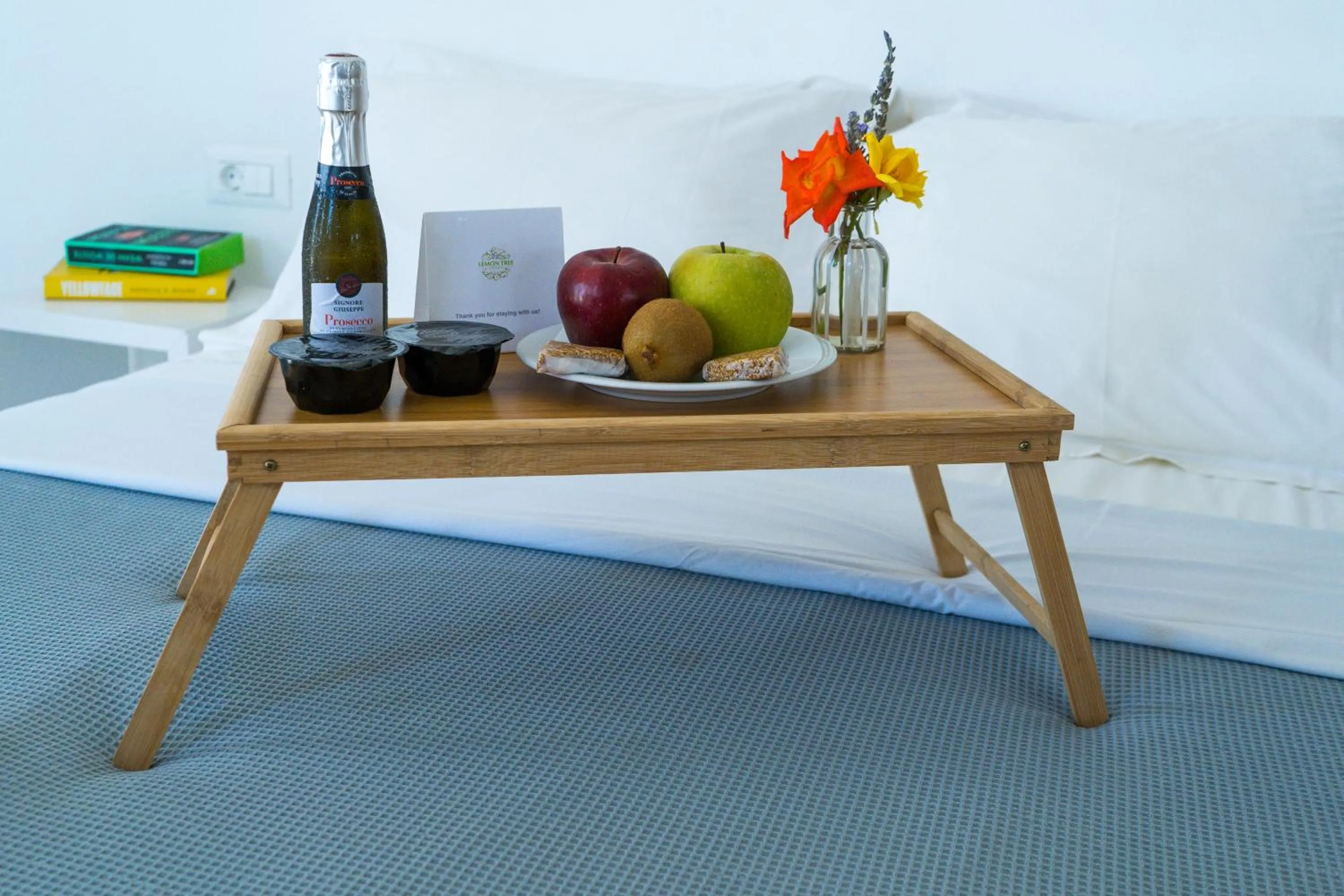 room service in Lemon Tree Houses