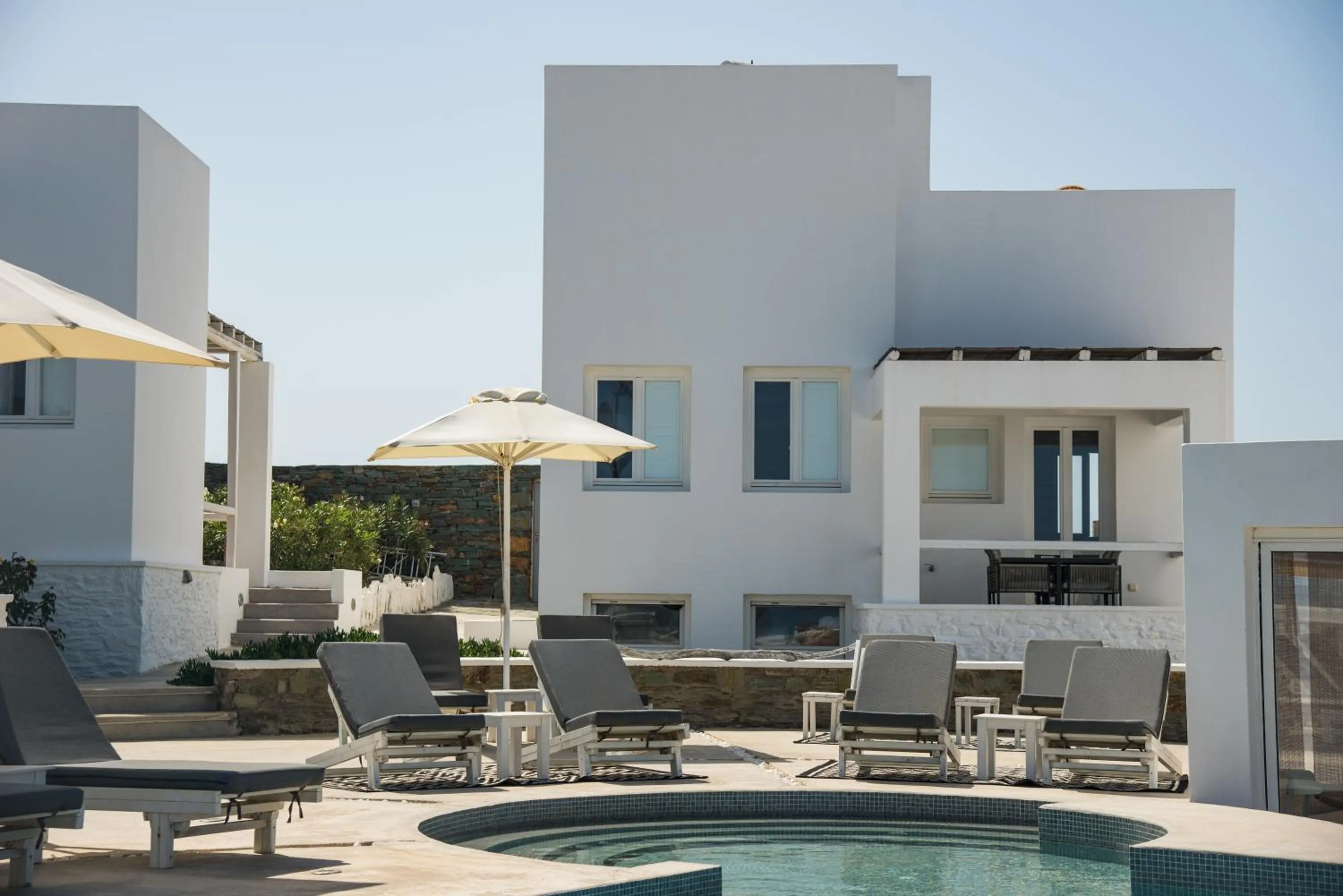 Property building in Lemon Tree Houses