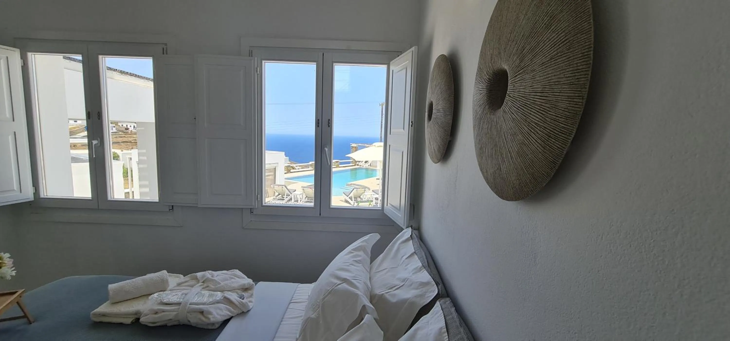 Bed in Lemon Tree Houses