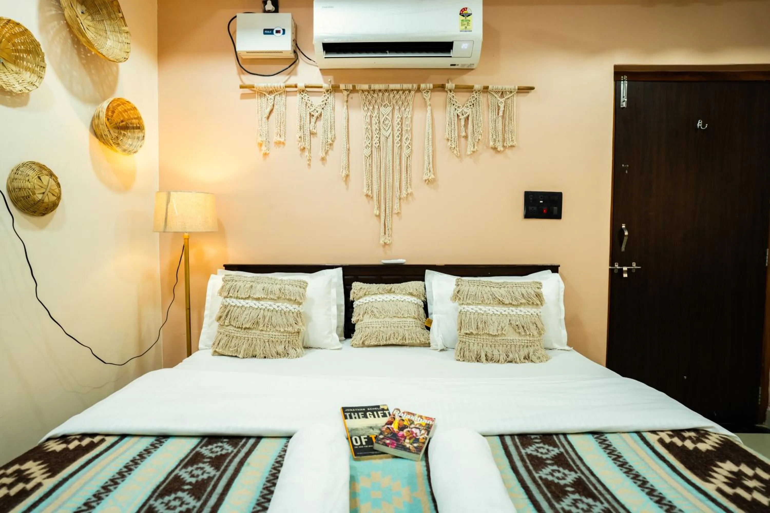 Photo of the whole room in Heart and Soul of Jaisalmer