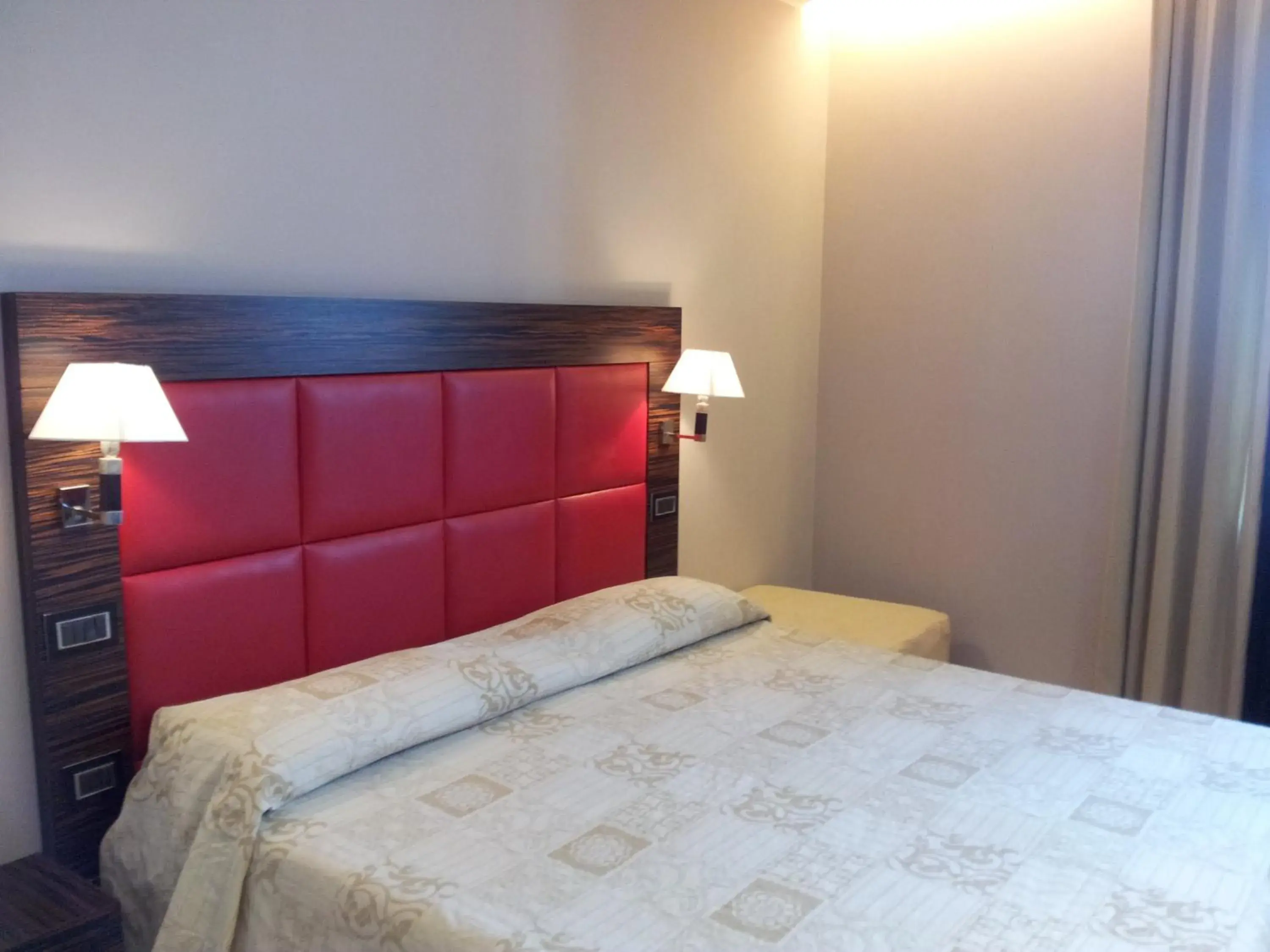 Double or Twin Room with Sea View in Hotel Excelsior Double or Twin Room with Sea View in Hotel Excelsior