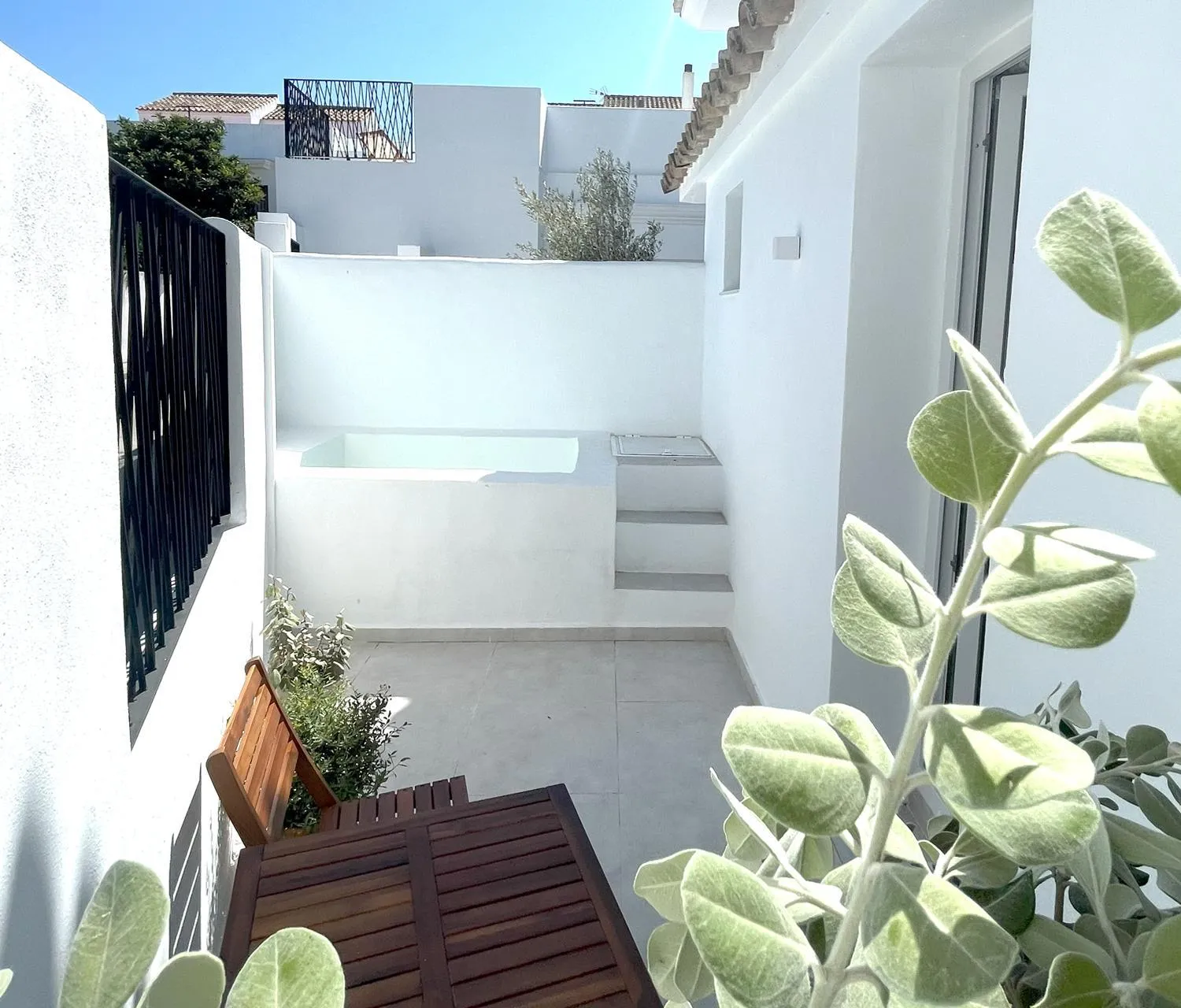 Swimming pool in Hotel Boutique Maram - Adults Only