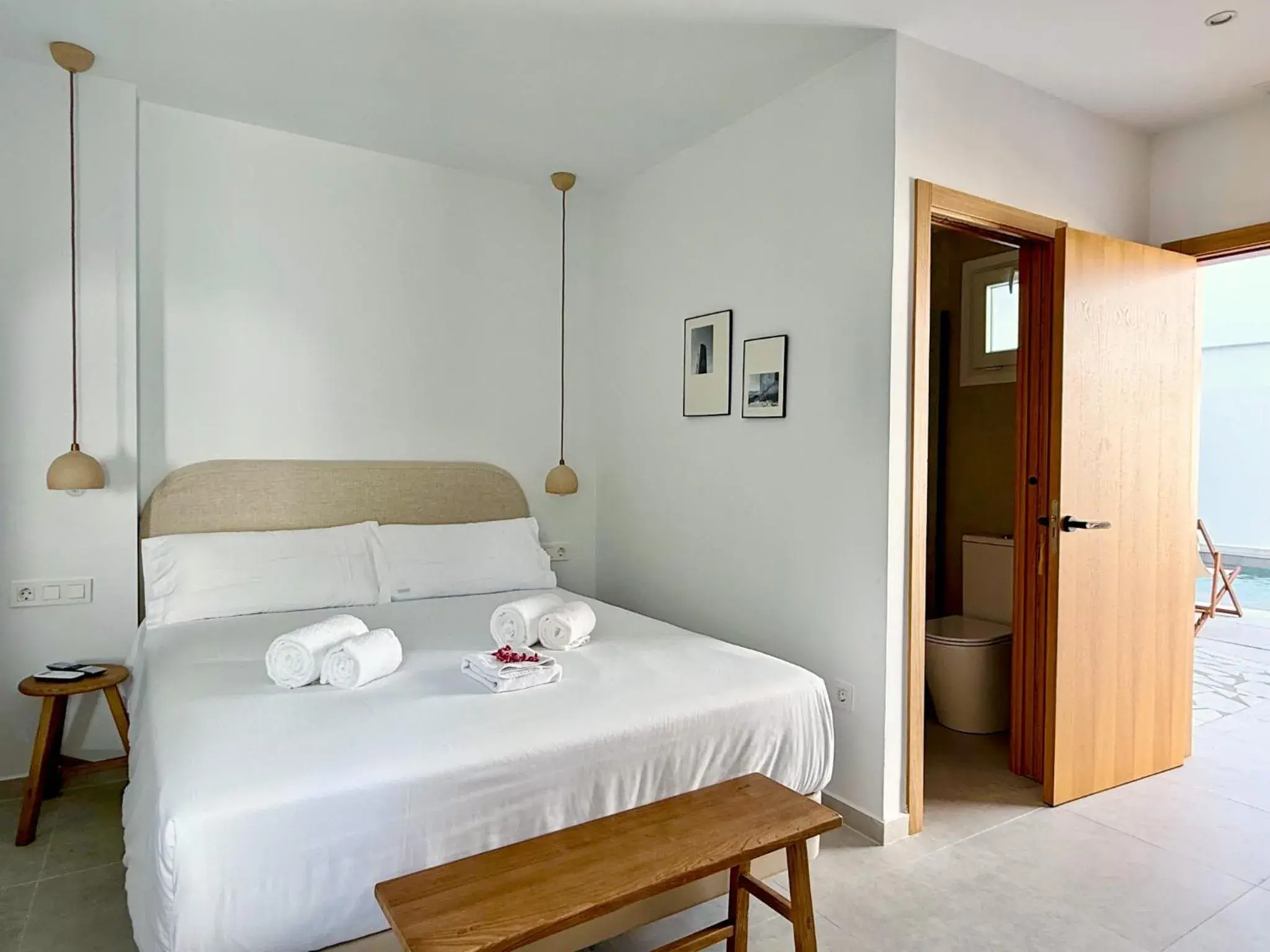 Deluxe Double Room in Hotel Boutique Máram - Adults Recommended Deluxe Double Room in Hotel Boutique Máram - Adults Recommended