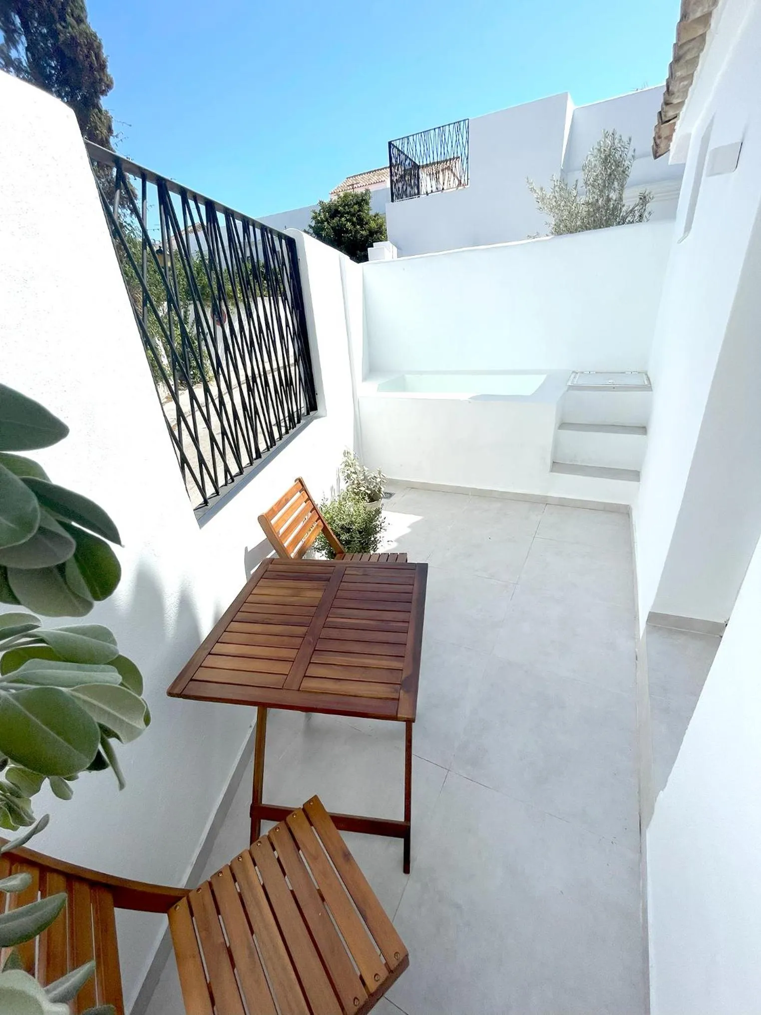 Swimming pool in Hotel Boutique Maram - Adults Only