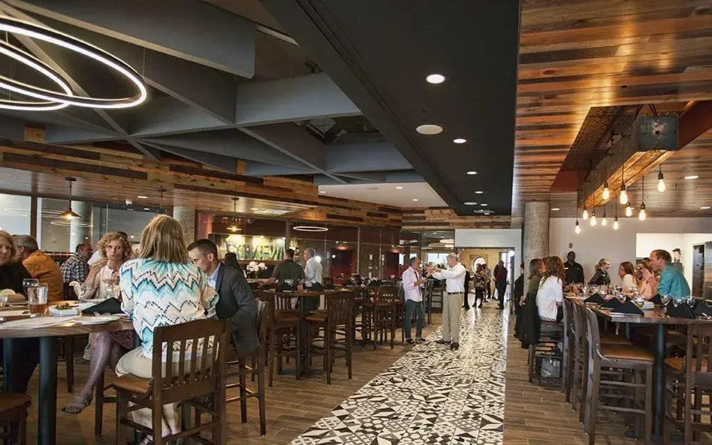 Restaurant/places to eat in Pier B Resort Restaurant/places to eat in Pier B Resort