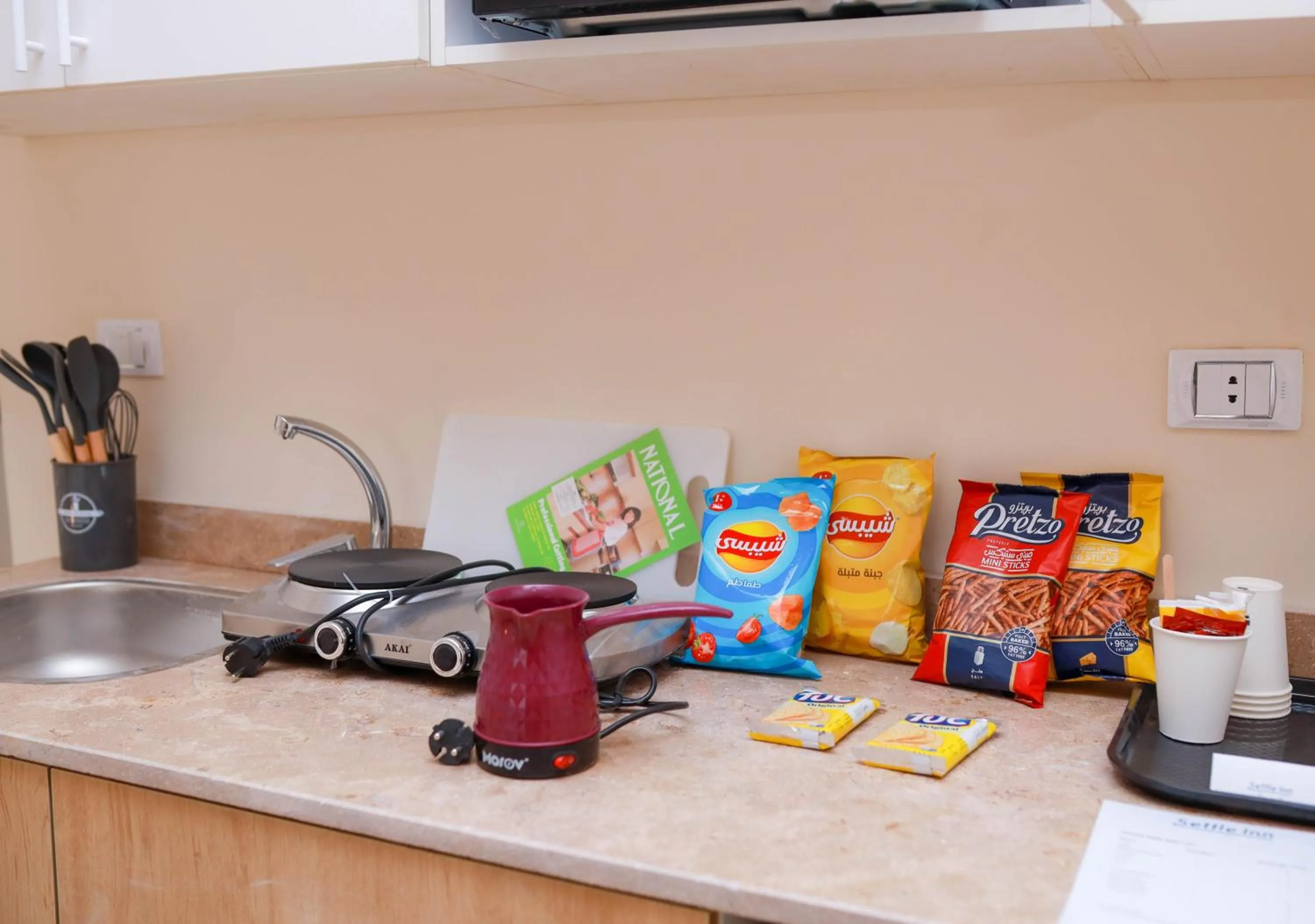 Coffee/tea facilities in Settle Inn Al Rehab City B