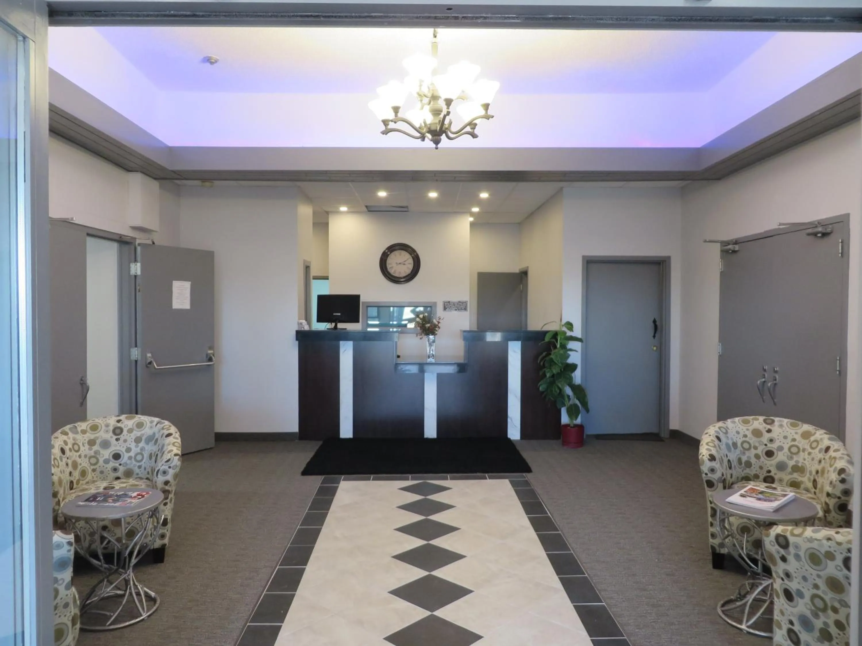 Lobby/Reception in Travelodge by Wyndham Rosetown