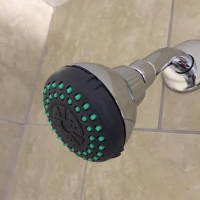 Bathroom in Travelodge by Wyndham Rosetown