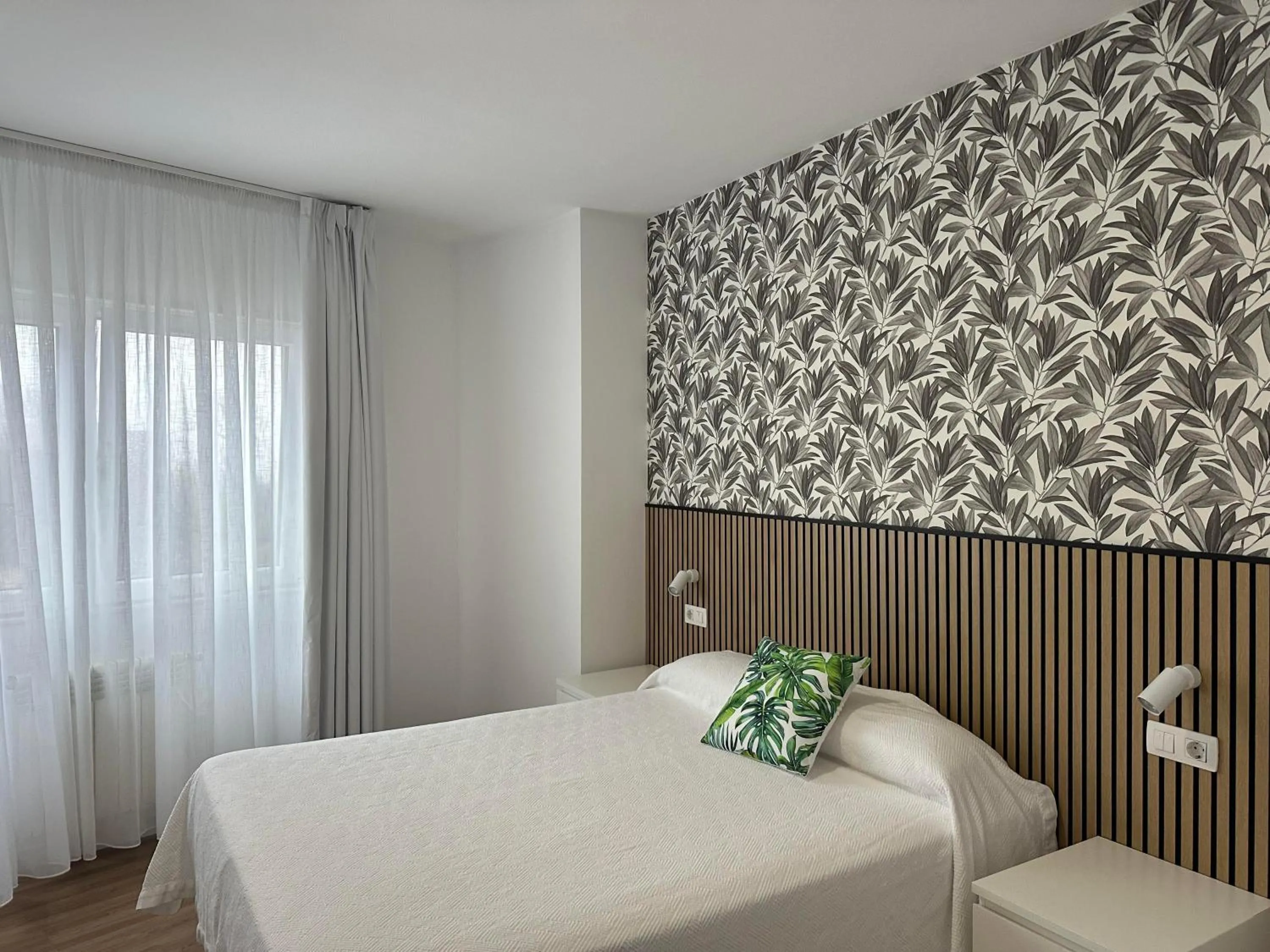 Bed in Hotel Playa de Sardiñeiro