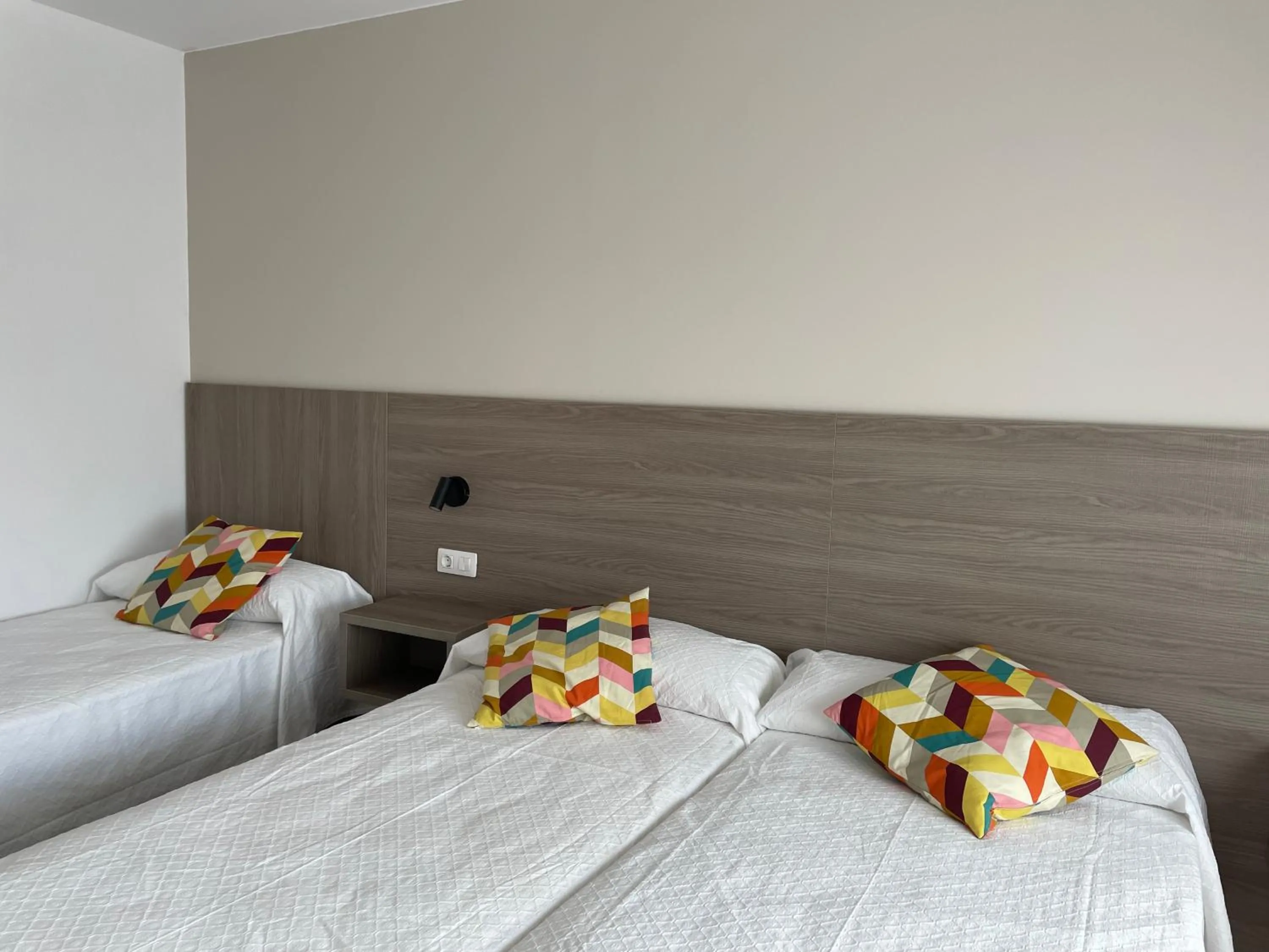 Bed in Hotel Playa de Sardiñeiro