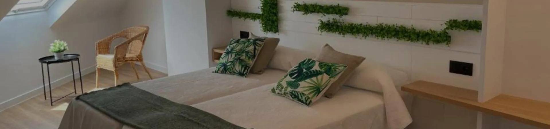 Photo of the whole room, Bed in Hotel Playa de Sardiñeiro