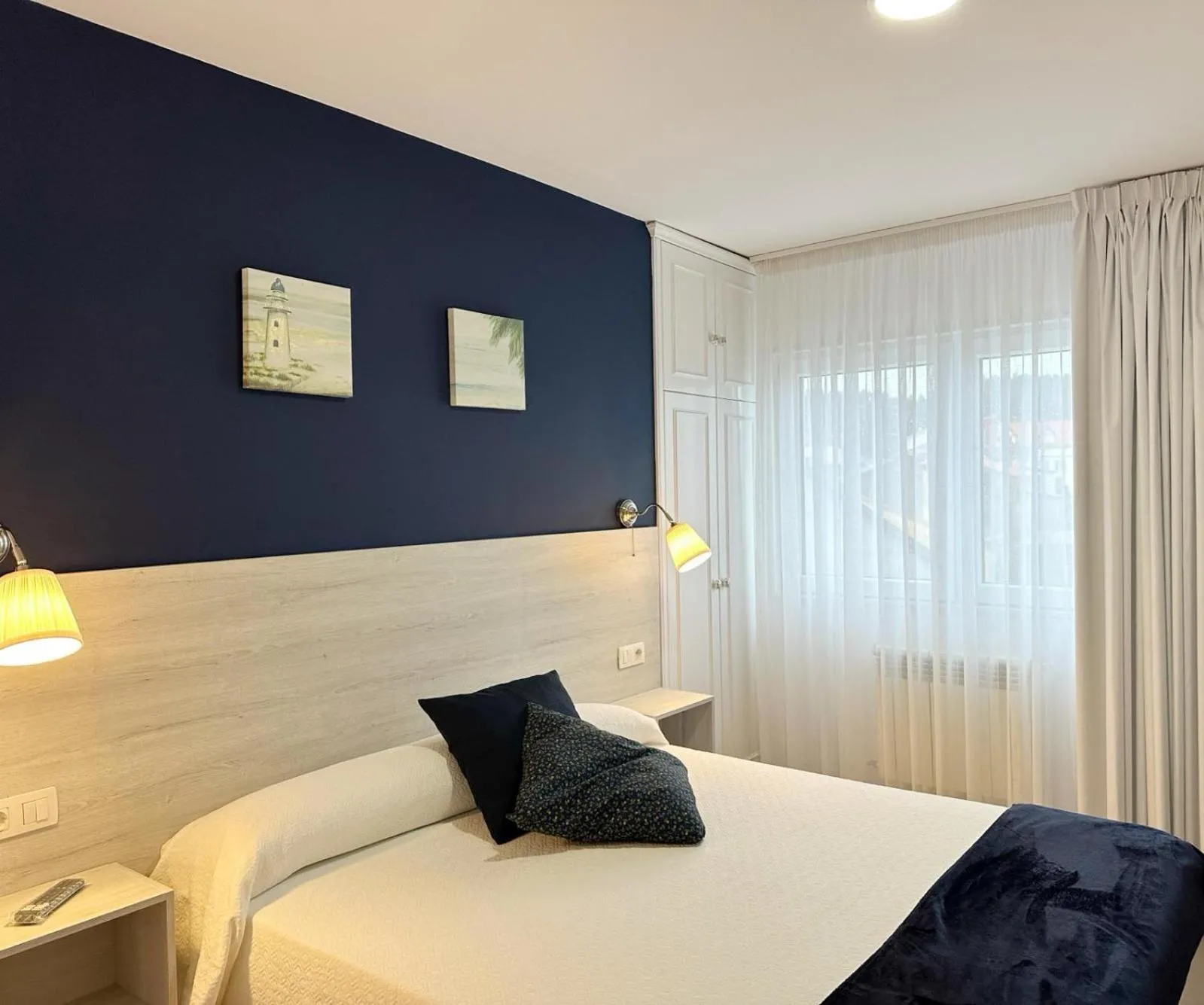 Bed in Hotel Playa de Sardiñeiro