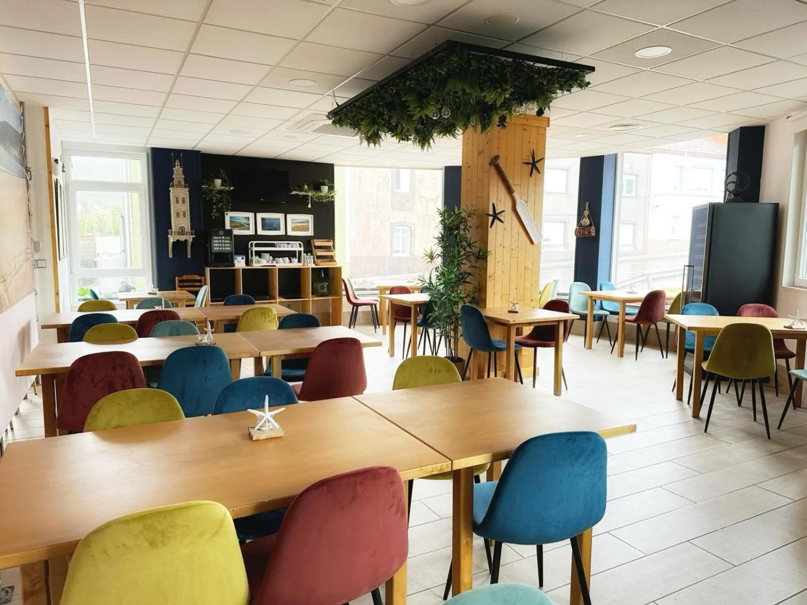 Restaurant/places to eat in Hotel Playa de Sardiñeiro