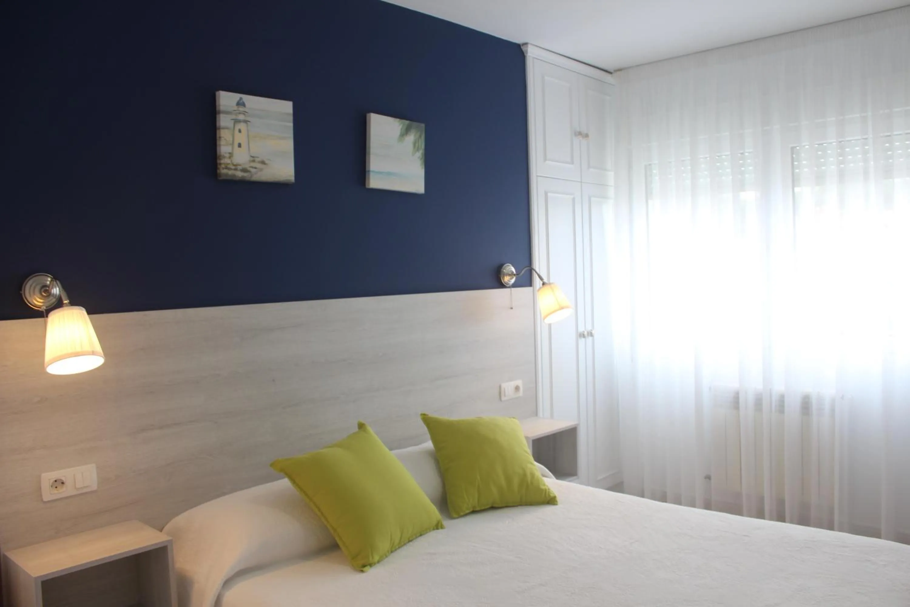 Bed in Hotel Playa de Sardiñeiro