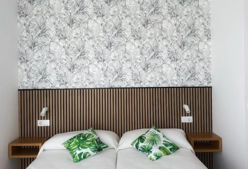 Bed in Hotel Playa de Sardiñeiro