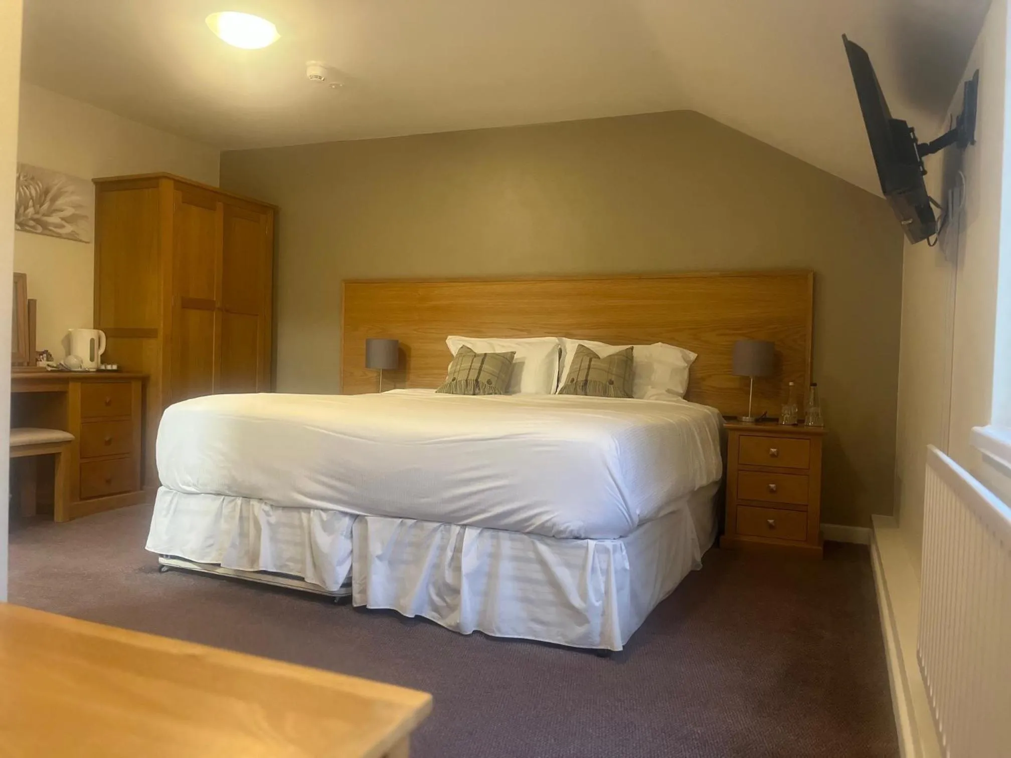 Bed in The Angel Inn