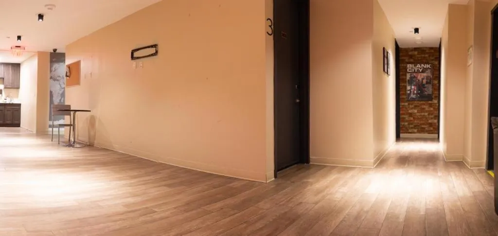 Jazz on Columbus Circle Hostel