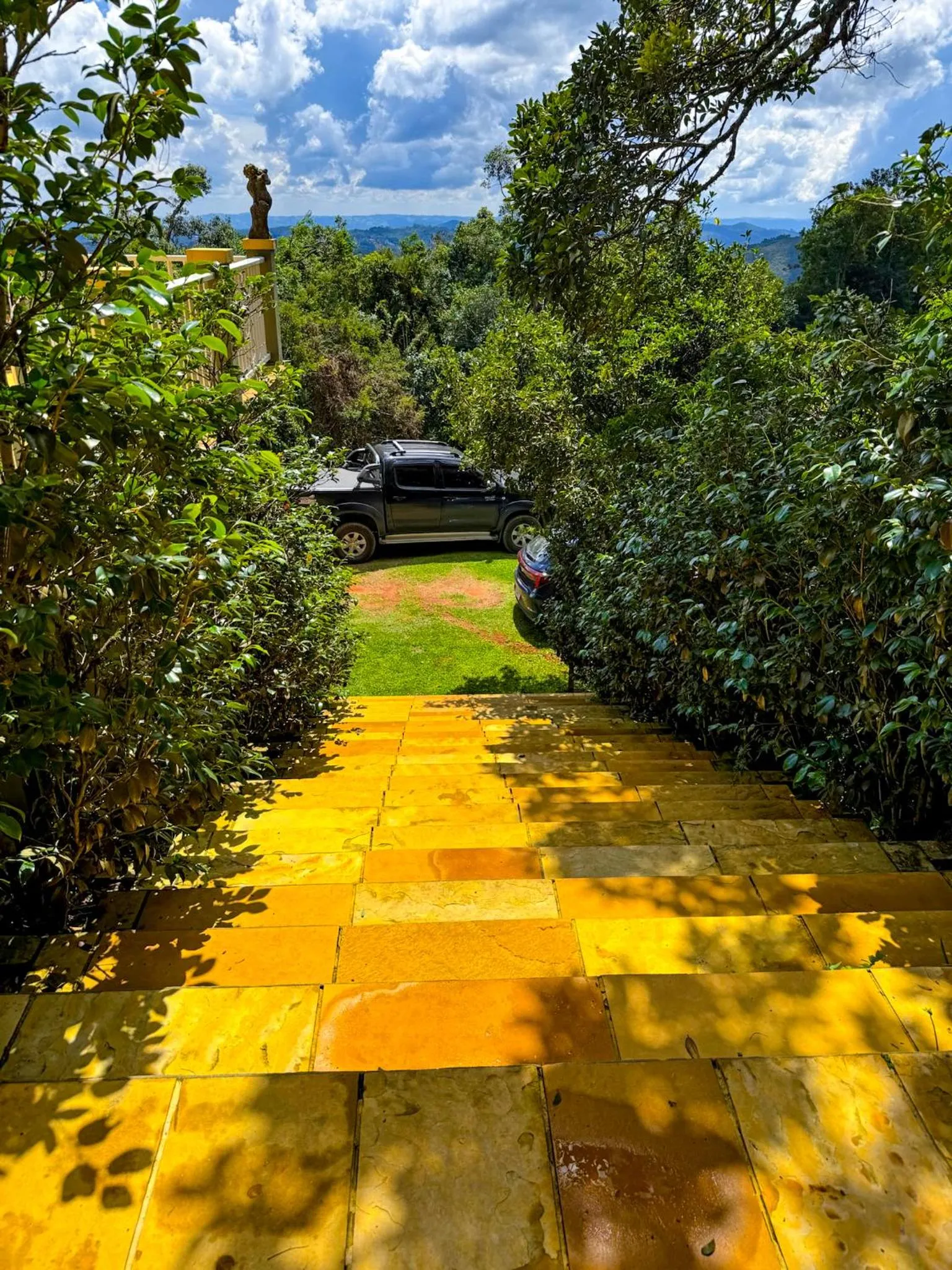 Property building in Villa Coração Guesthouse by Concavus
