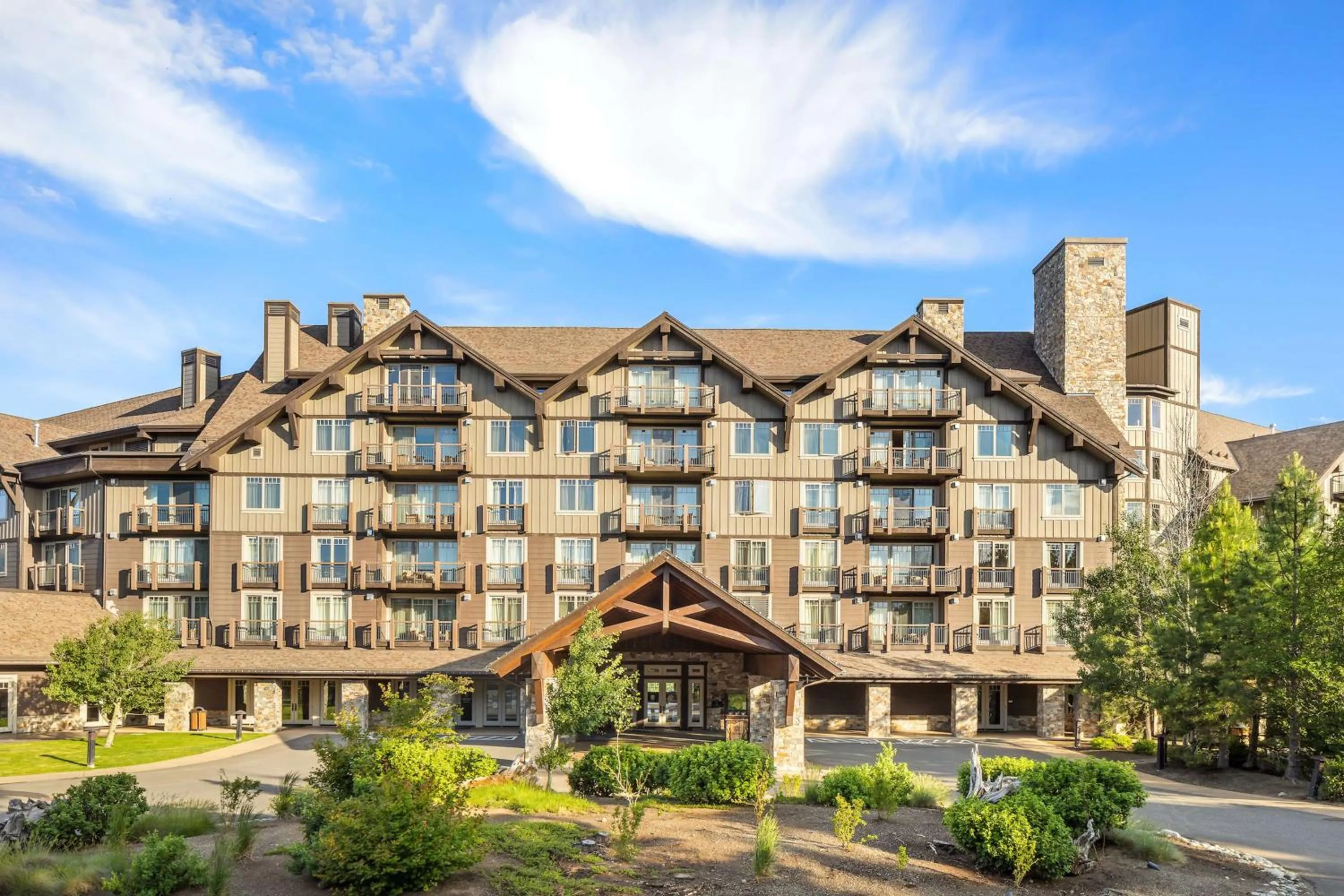 Property building in Suncadia Resort