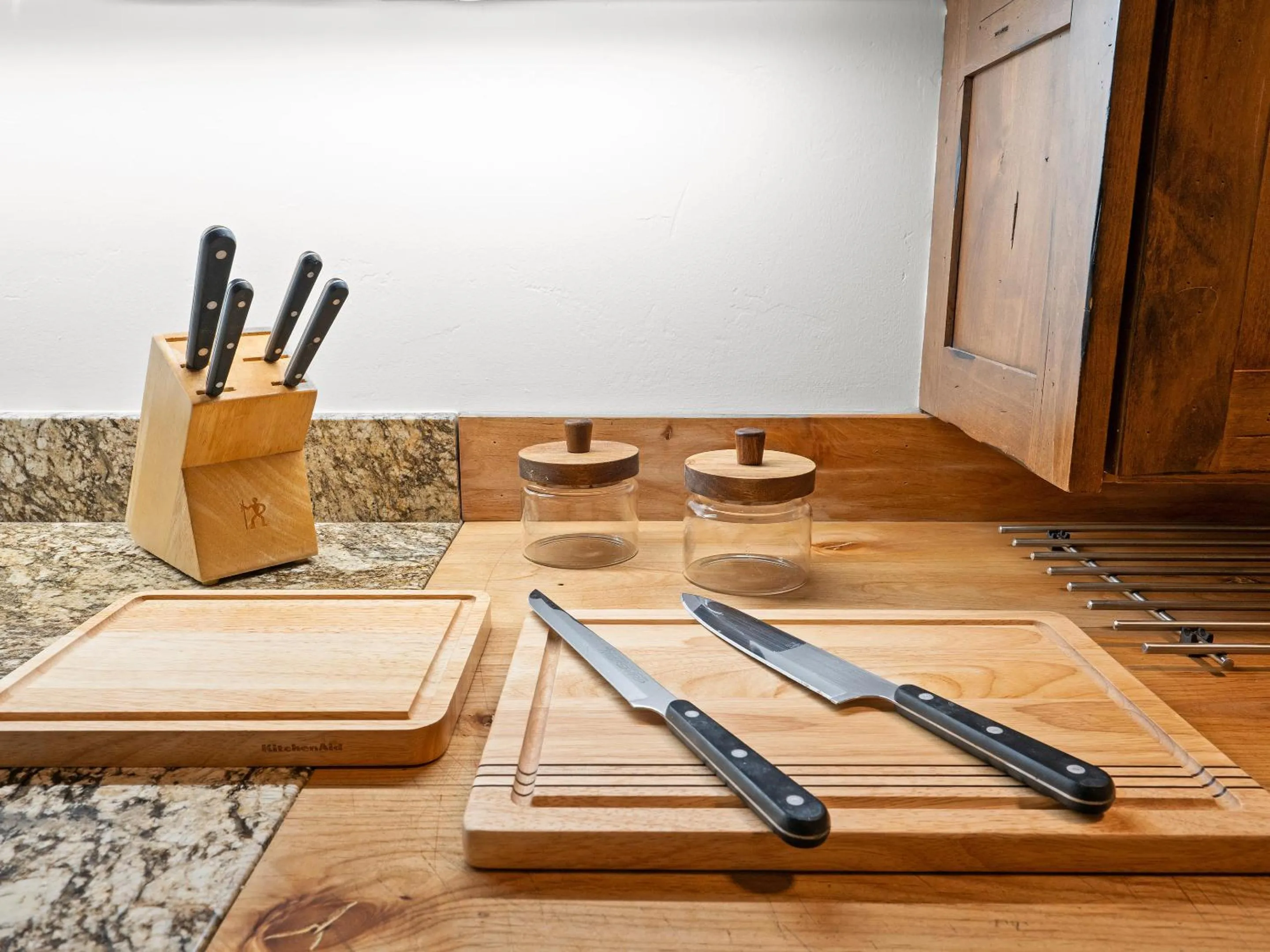 kitchen in Jupiter Inn